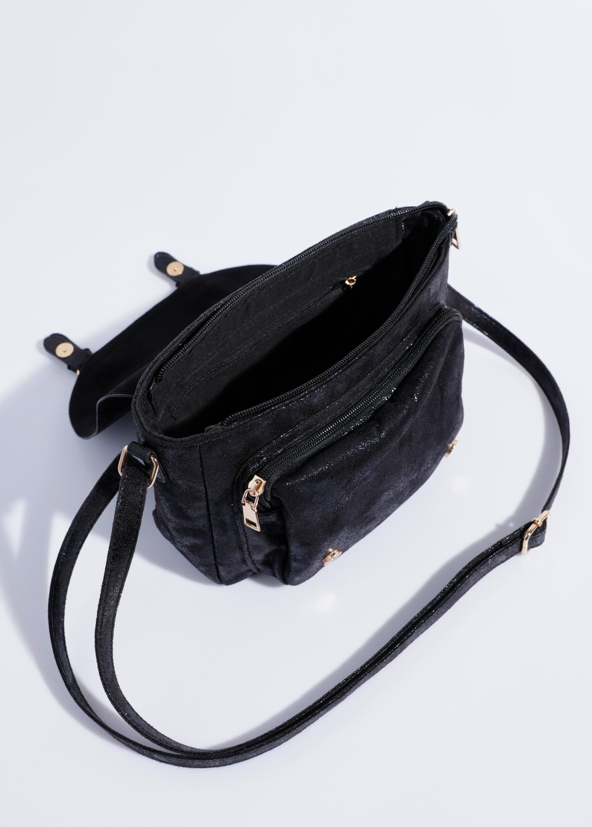 Cartera_iridiscente_con_solapa_y_2_hebillas_Negro_DE1_slim