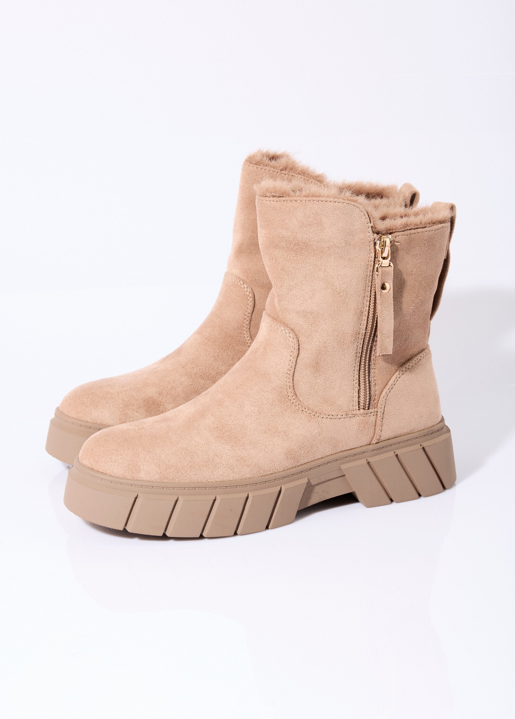 Botines_cálidos_de_ante_con_cuña_Beige_DE1_slim