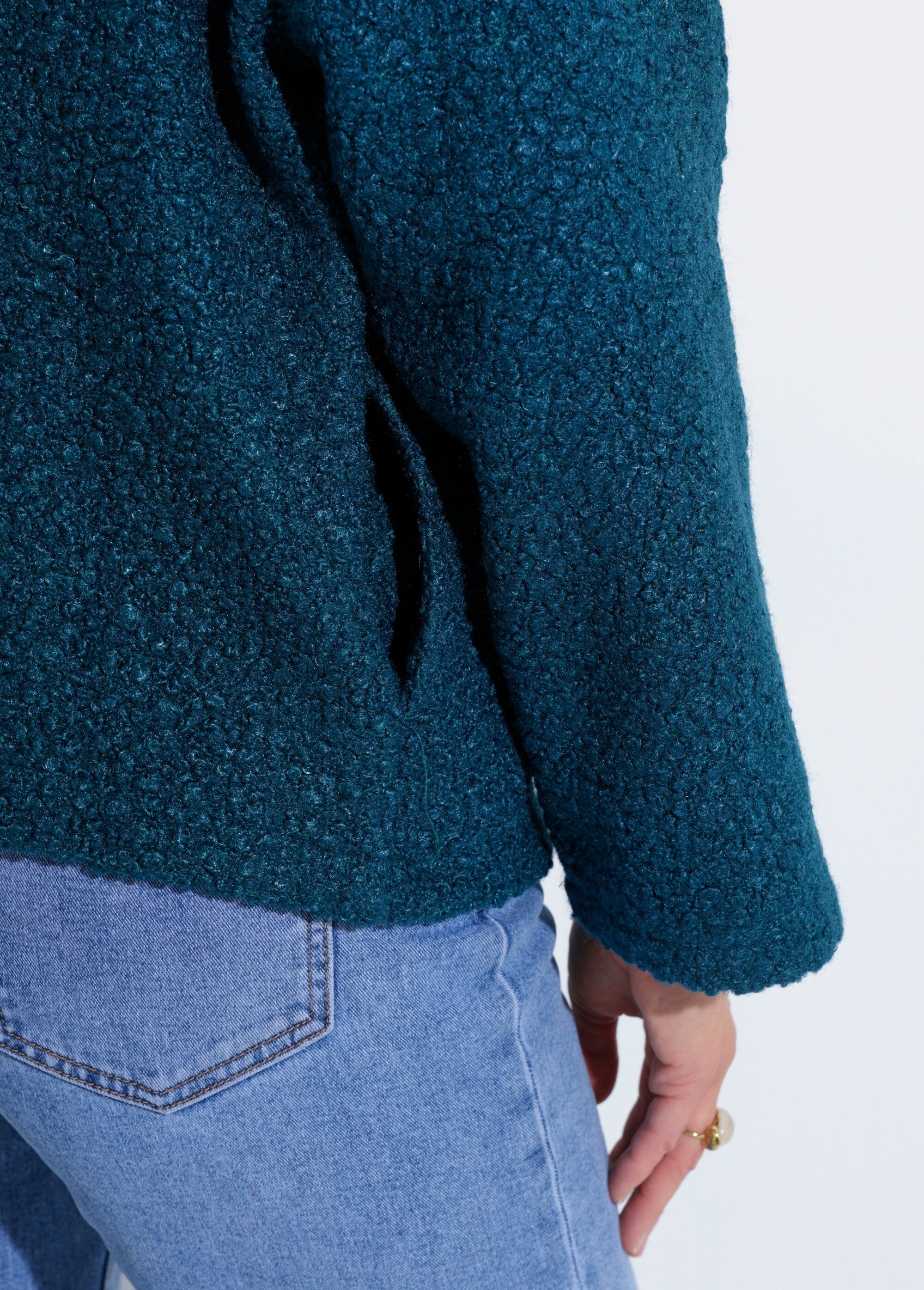 Chaquetón_corto_liso_estilo_bouclé_verde_pato_DE2_slim