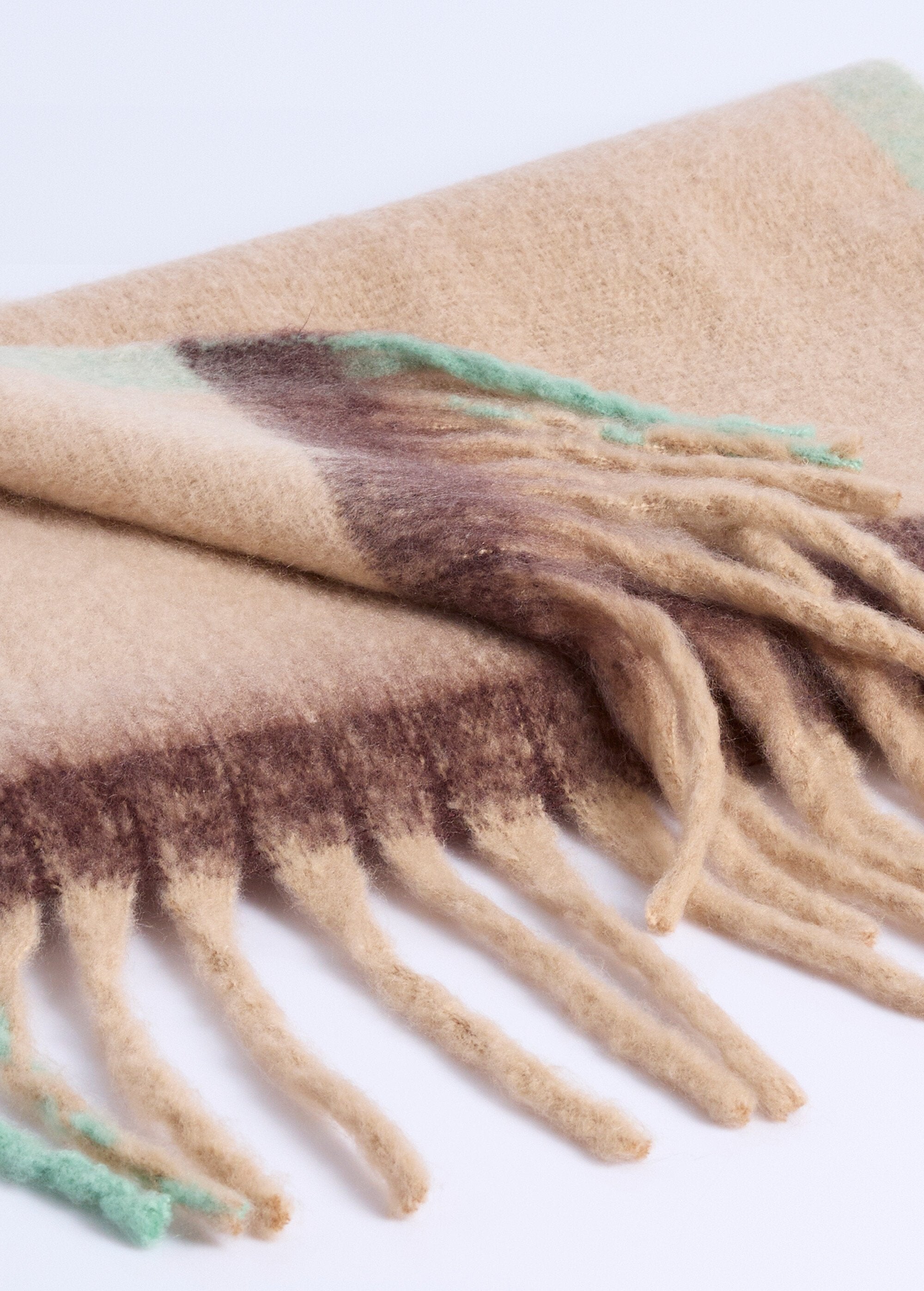 bufanda_larga_y_elegante_multicolor_Beige_DE1_slim