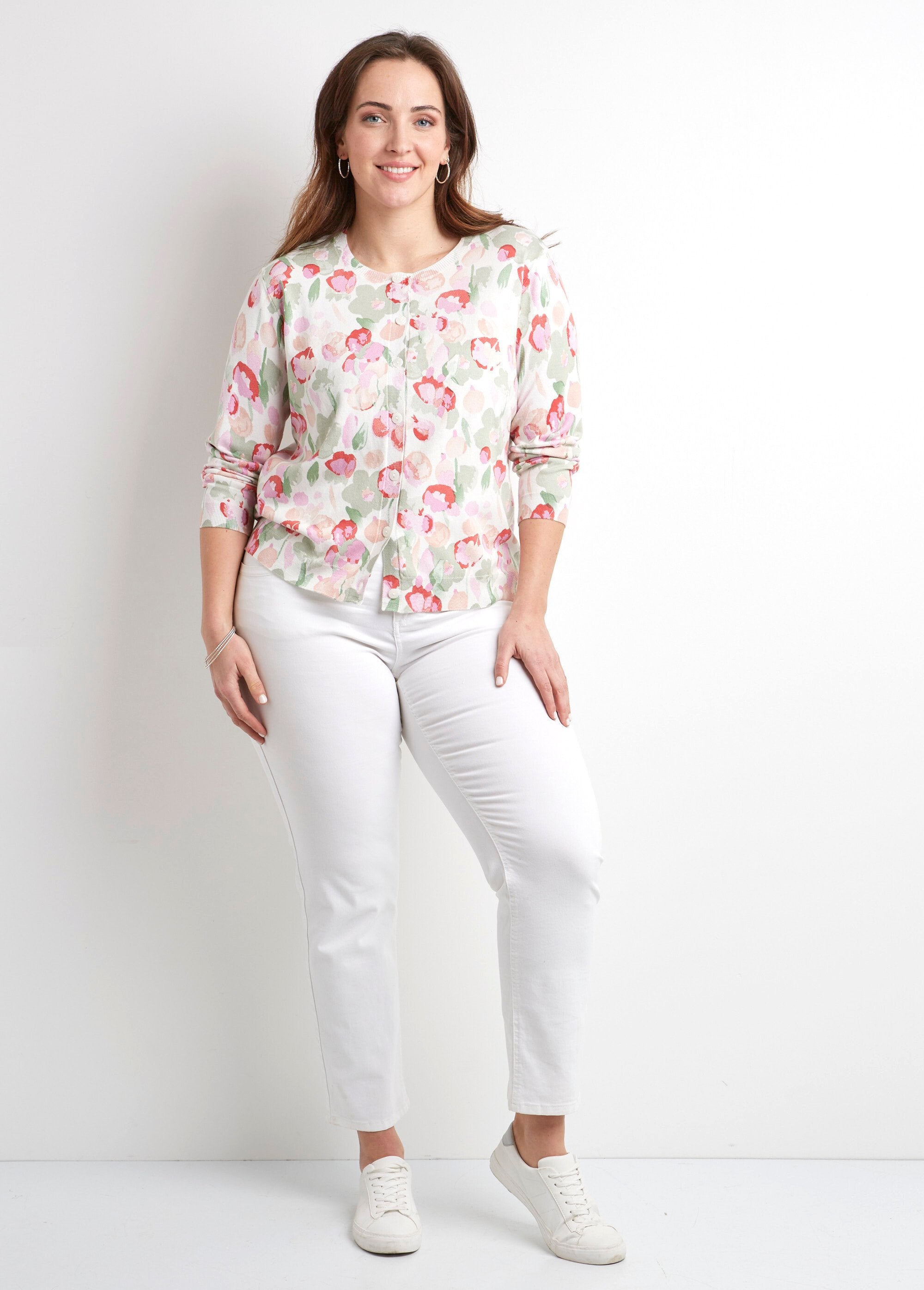 Cárdigan_suave_con_cuello_redondo_y_botones_Verde_y_amapola_SF1_curvy