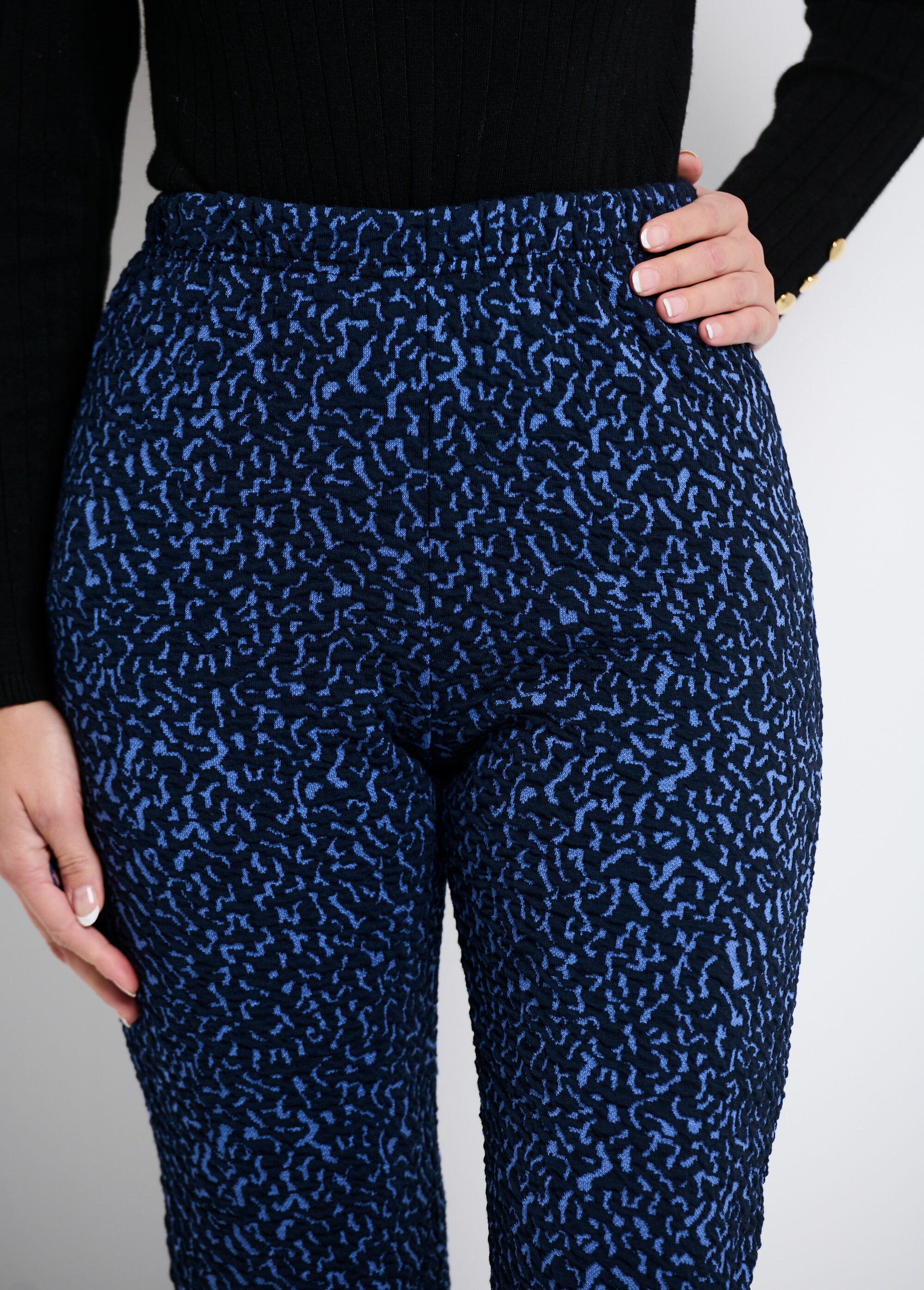 Leggings_elásticos_lisos_o_bicolores_con_cintura_elástica_Azul_e_índigo_DE1_slim