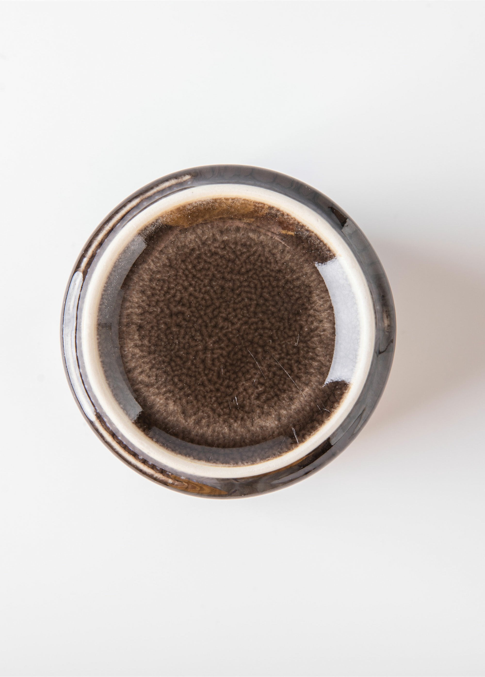 Juego_de_4_tazas_de_gres,_Capuchino_Castaño_UN1_slim