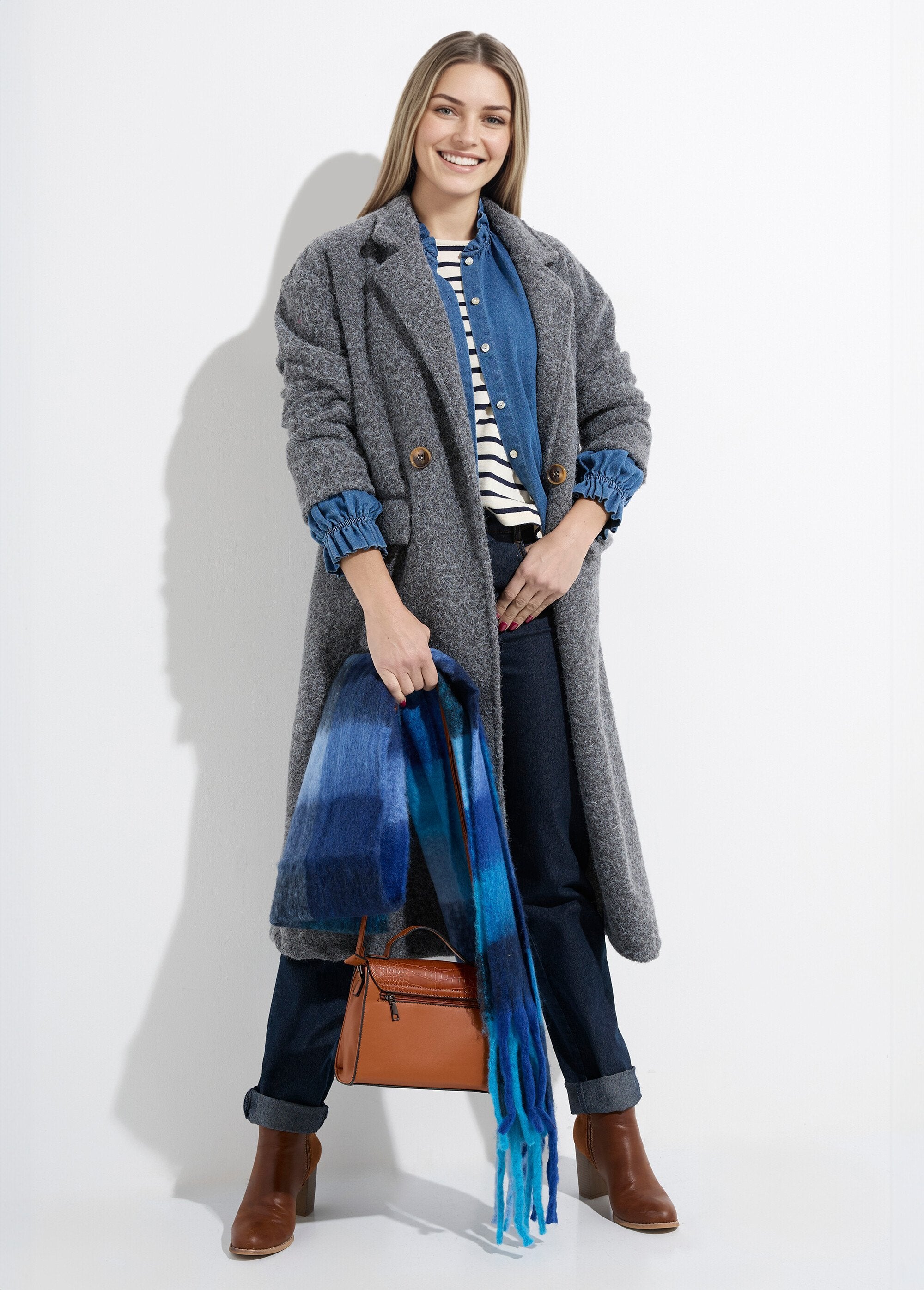 Abrigo_largo_de_lana_hervida_Gris_SF1_slim