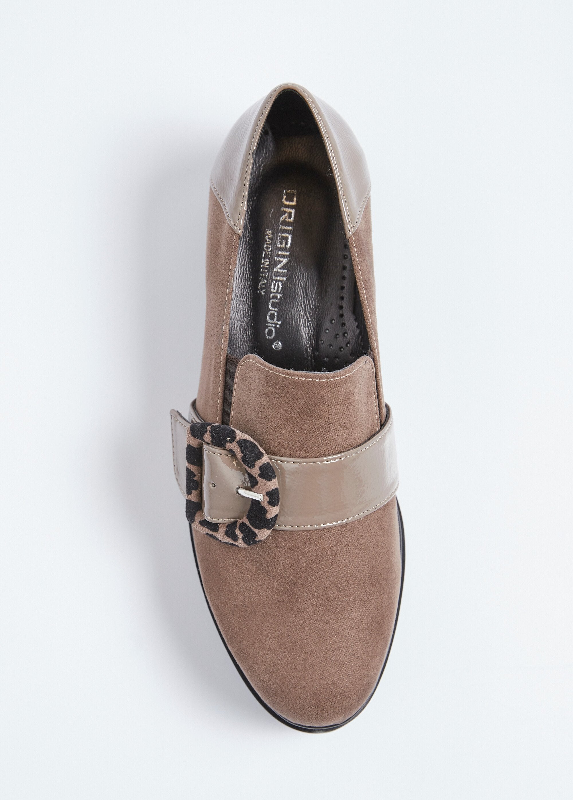 Mocasines_con_suela_elástica_y_tacos,_ancho_cómodo_Castaño_OV1_slim