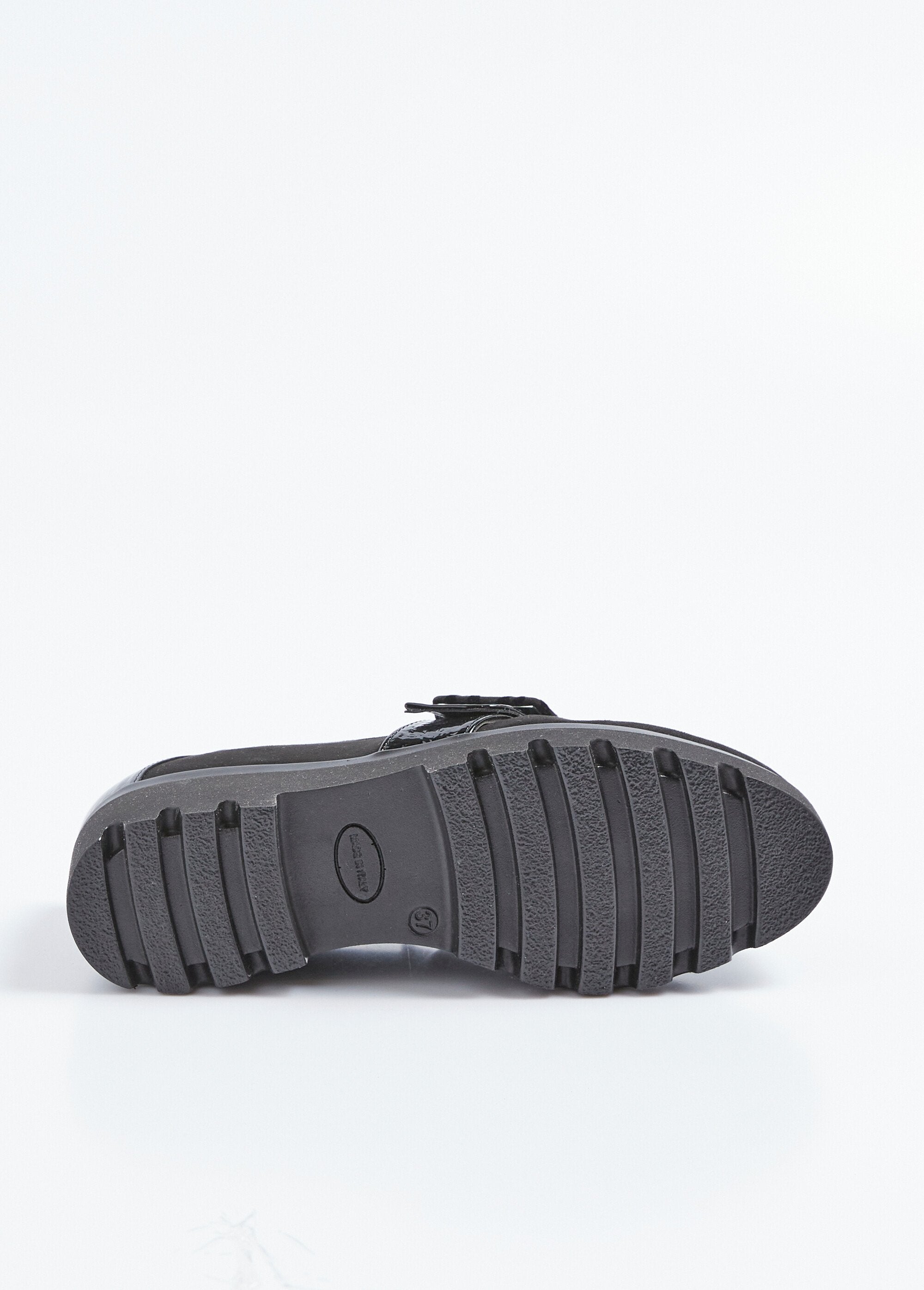 Mocasines_con_suela_elástica_y_tacos,_ancho_cómodo_Negro_UN1_slim