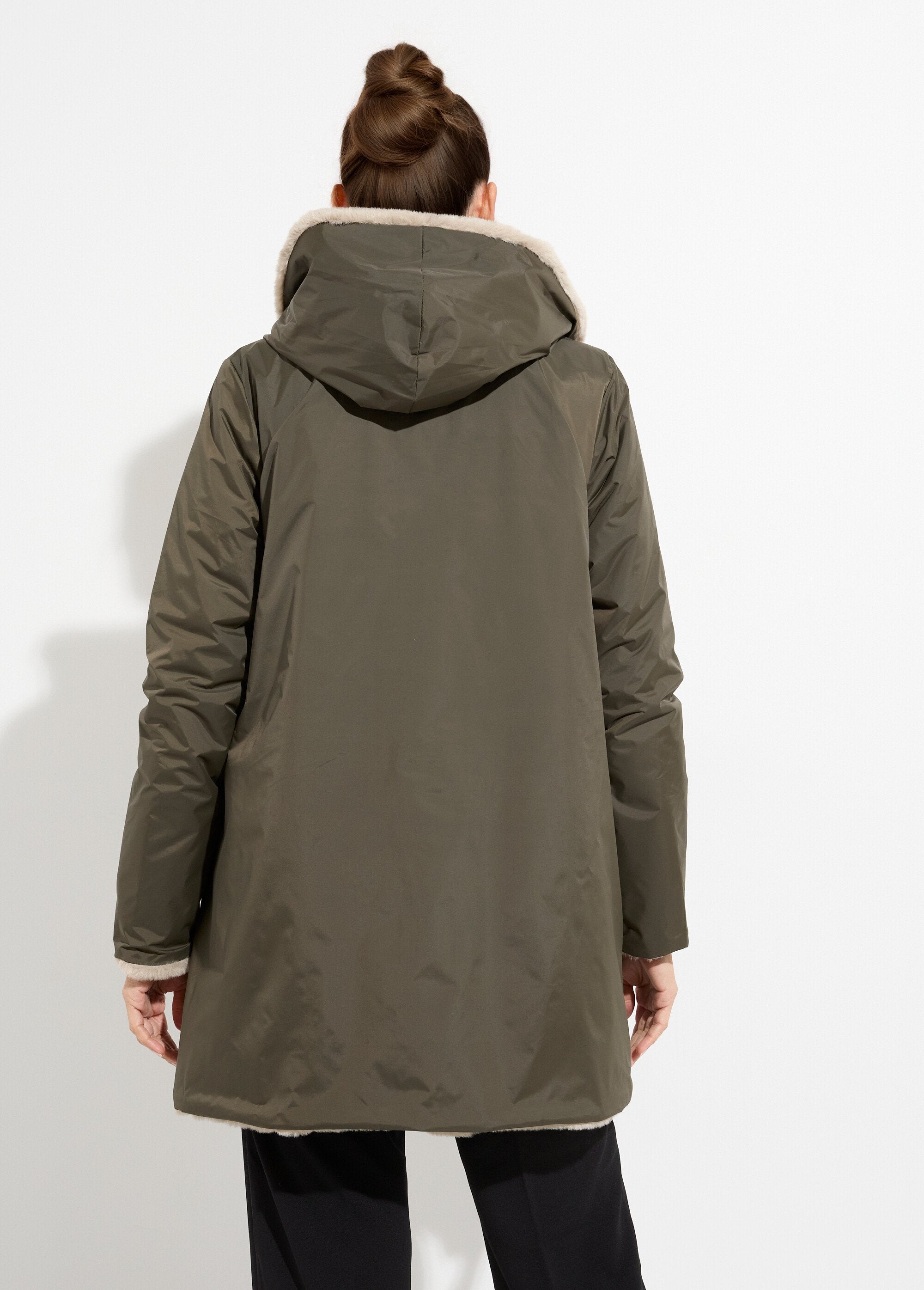 Parka_reversible_repelente_al_agua/de_piel_1_Caqui_y_beige_DO1_slim