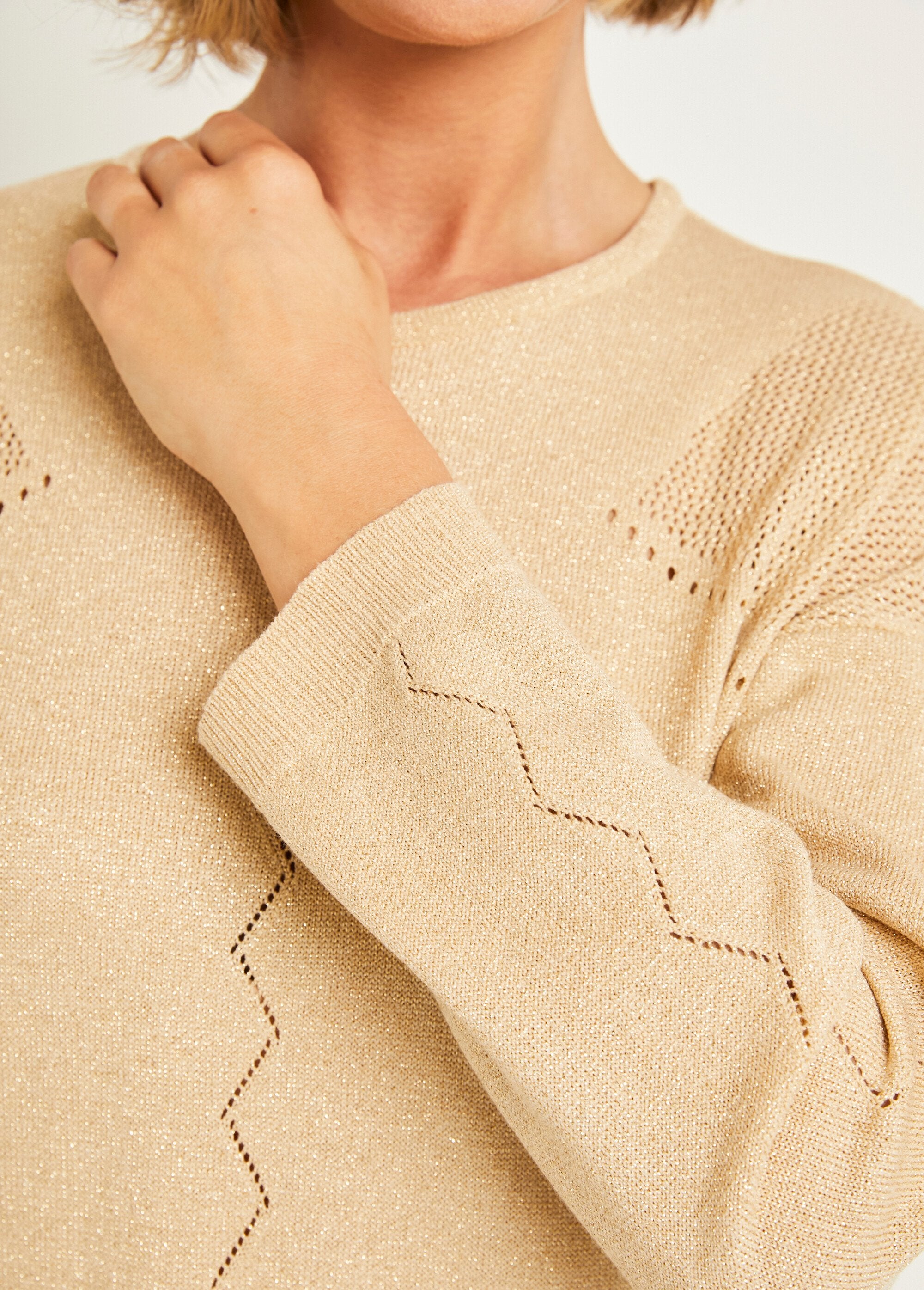 Jersey_corto_calado_iridiscente_de_manga_larga_Dorado_DE2_slim