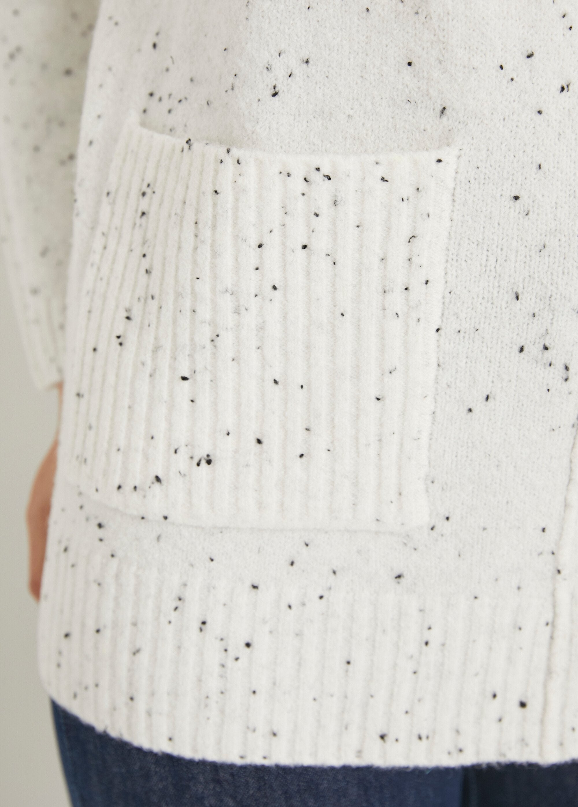 Cálido_jersey_túnica_de_cuello_alto_jaspeado_Crudo_DE2_slim