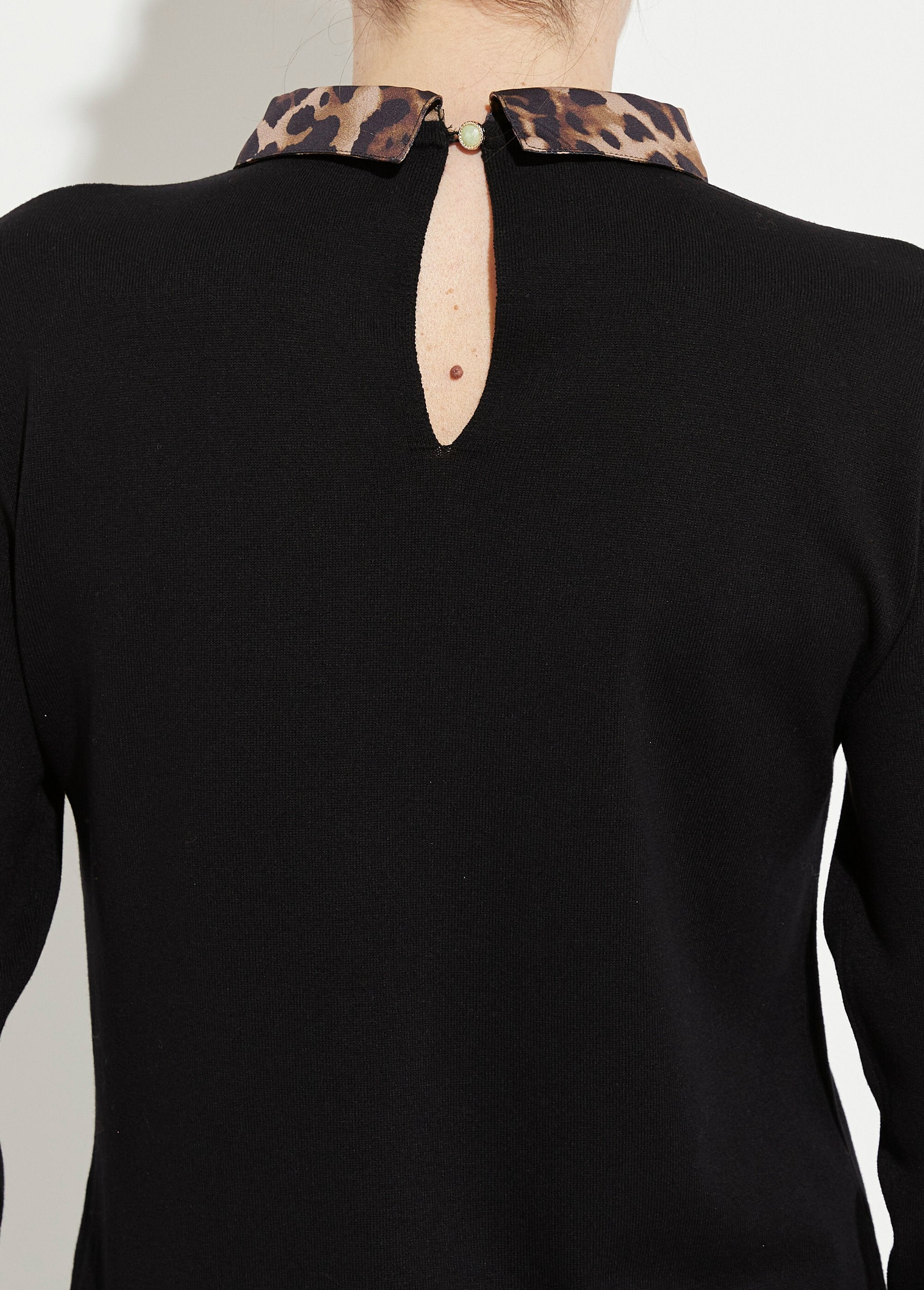 Vestido_tipo_jersey_negro_2_en_1_con_estampado_de_leopardo_y_efecto_voile_Negro_DE2_slim