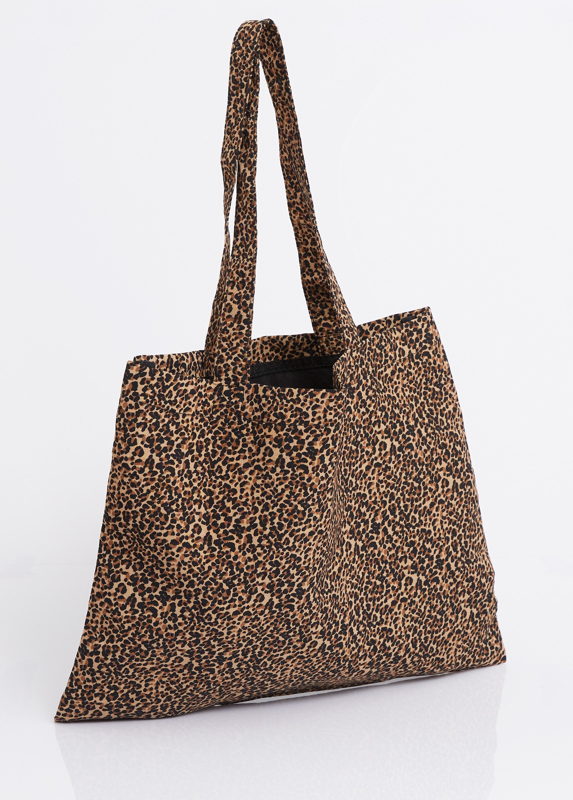 Sac_tote_bag_carré_léopard,_Bazar_chic_Leoard_beige_DO1_slim