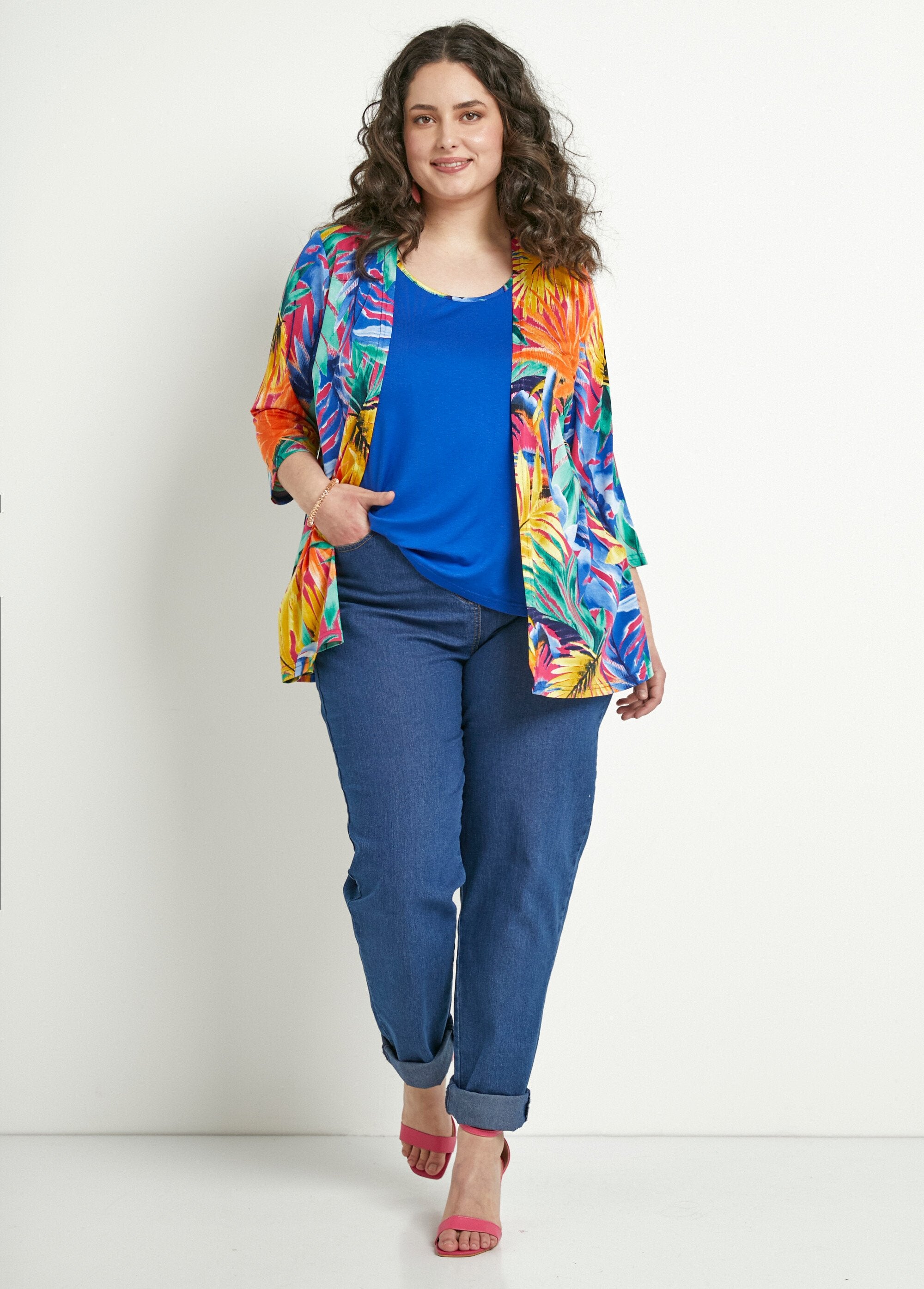 Camiseta_larga_2_en_1_con_estampado_tropical_Multicolor_SF1_curvy