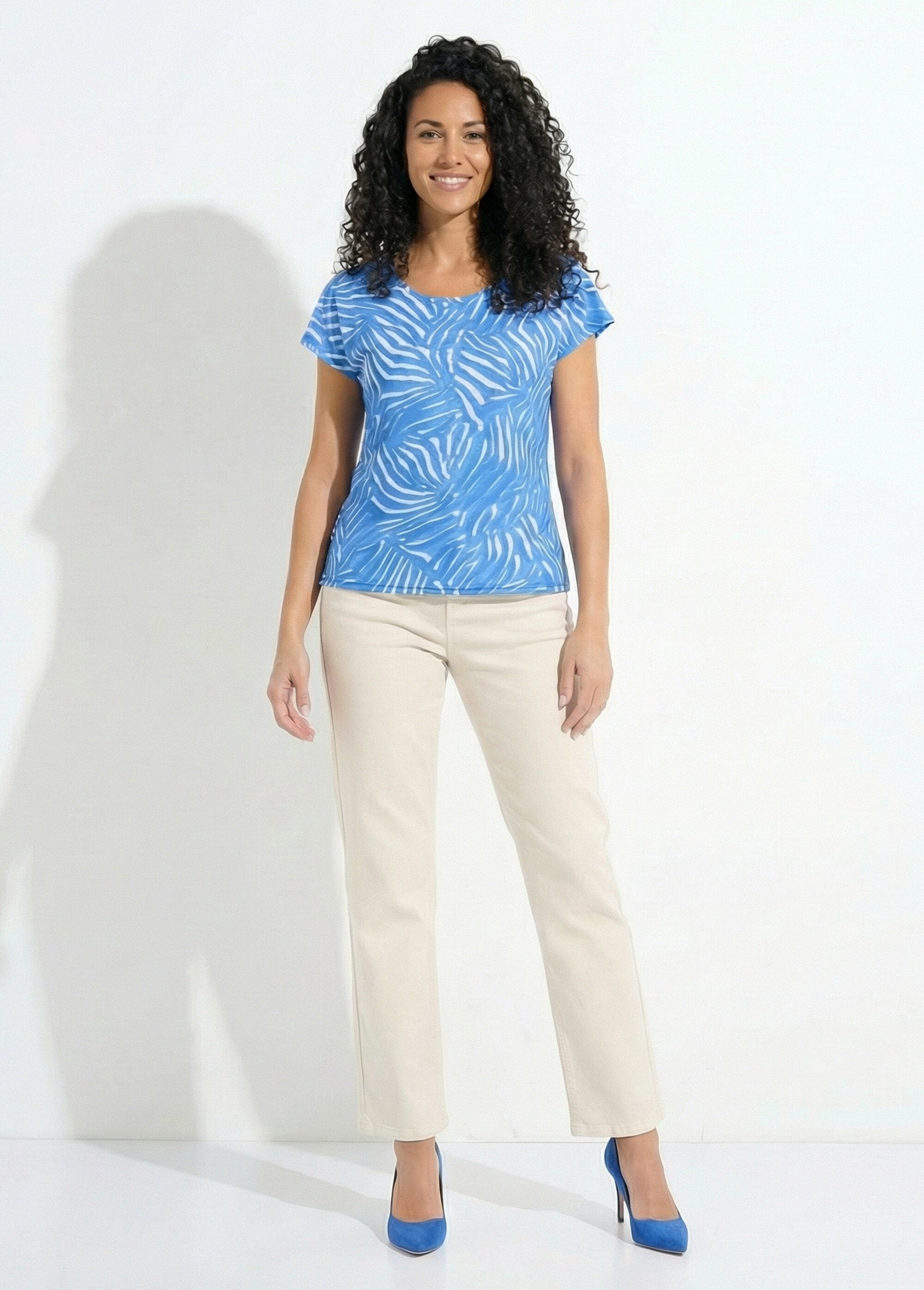 Camiseta_estampada_de_manga_corta_y_cuello_redondo_Azul_SF1_slim