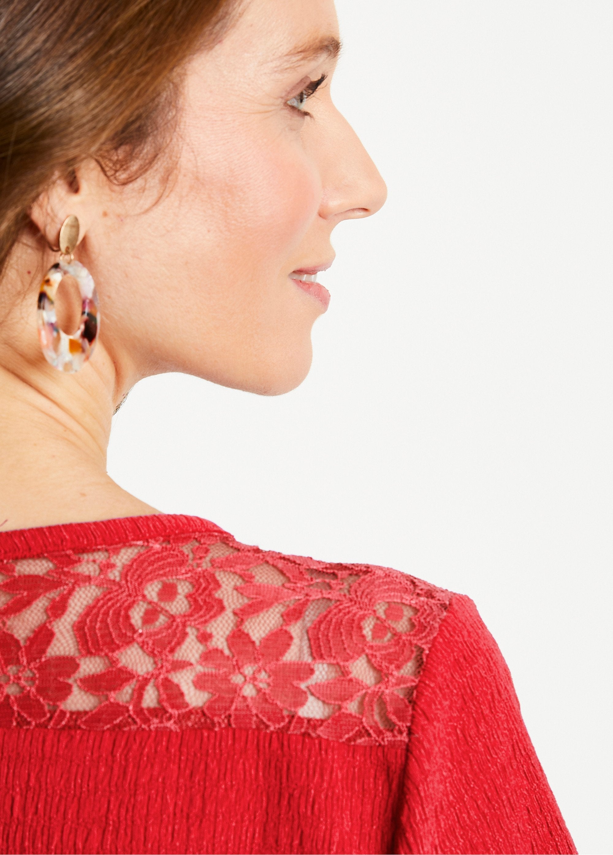 Camiseta_corta_de_encaje_Rojo_DE2_slim