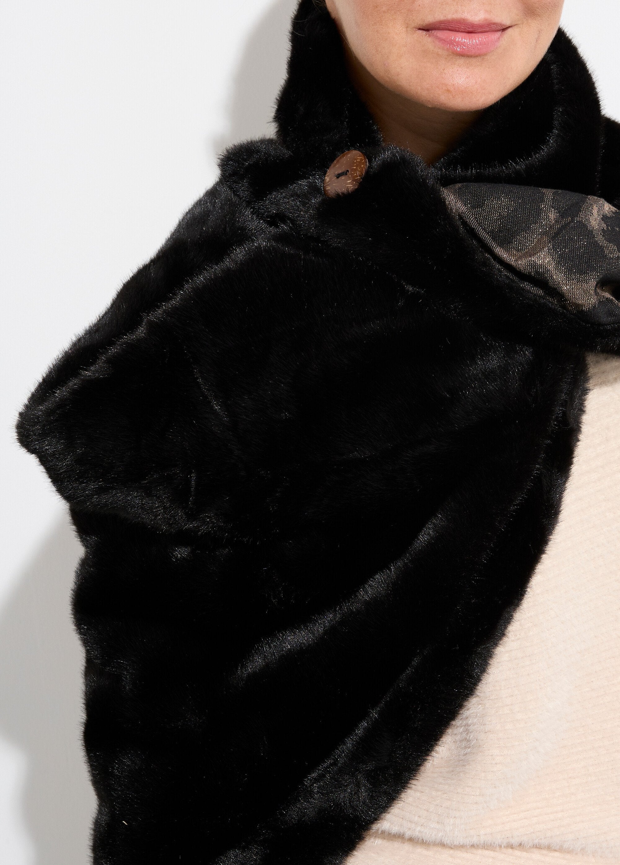 Gargantilla_de_piel_sintética_de_leopardo_Negro_DE1_slim