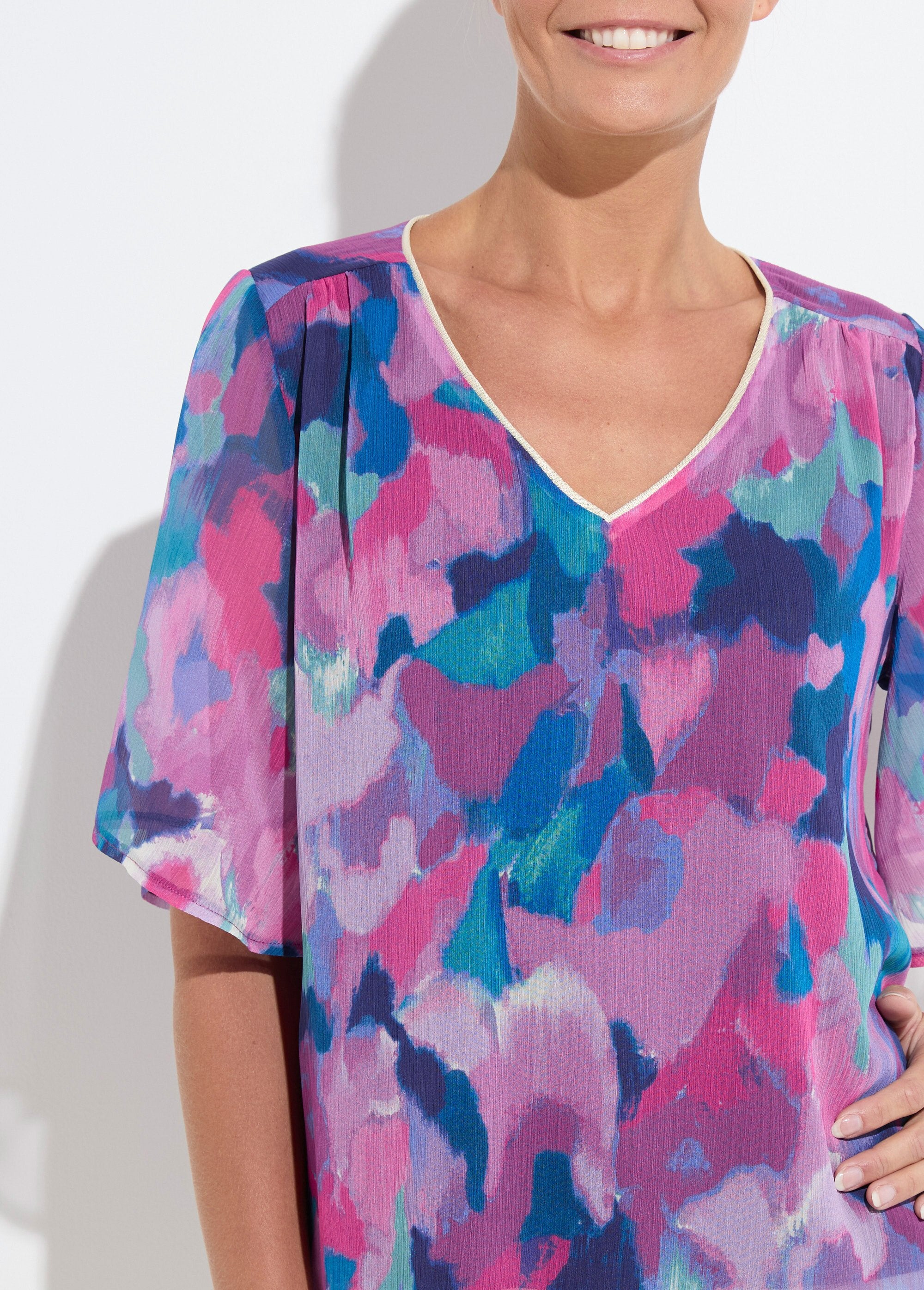 Túnica_holgada_con_cuello_en_V_y_voile_estampado_Multicolor_DE1_slim