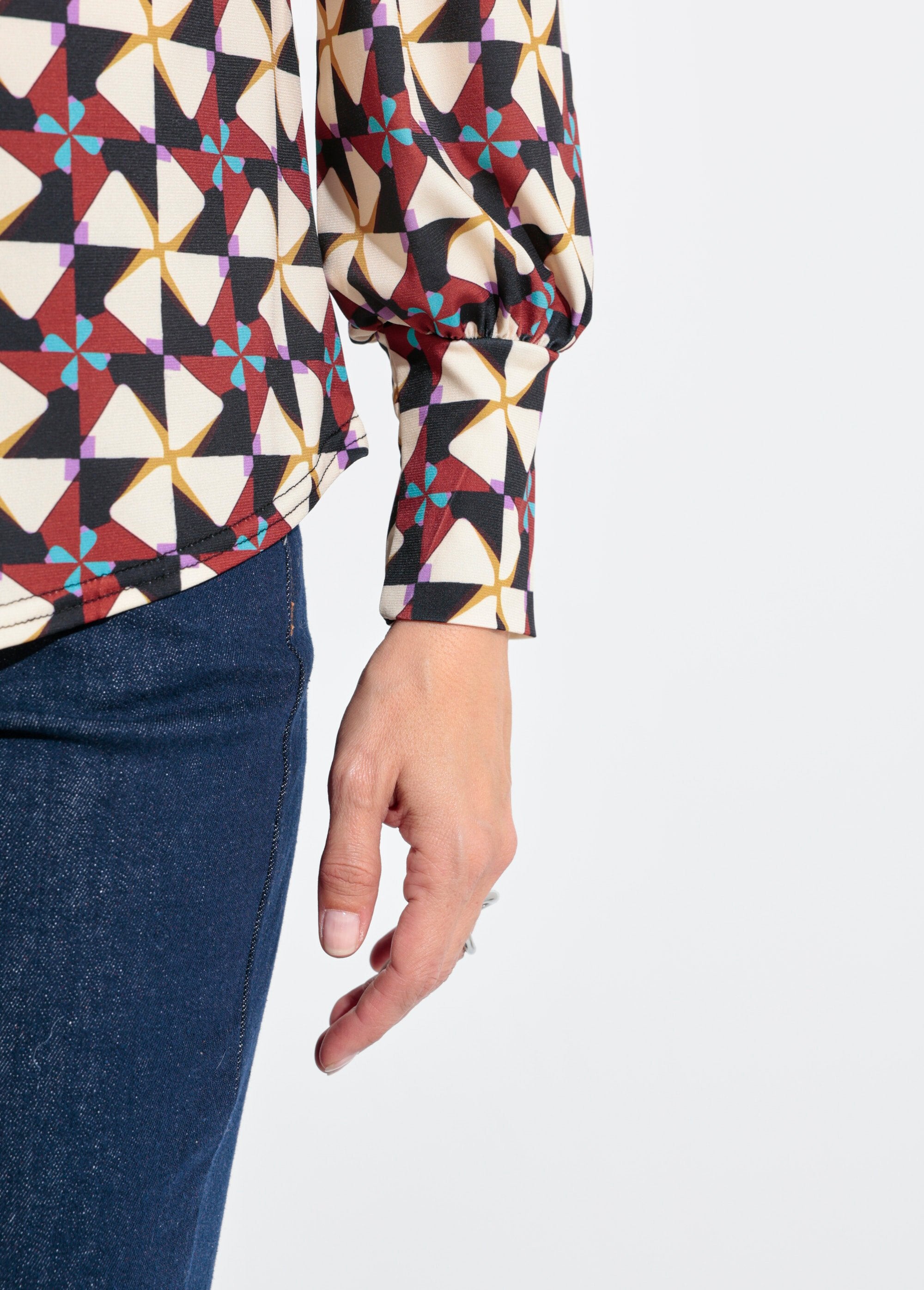 Túnica_de_manga_larga_con_puños_ajustados_Crudo_y_marrón_DE2_slim