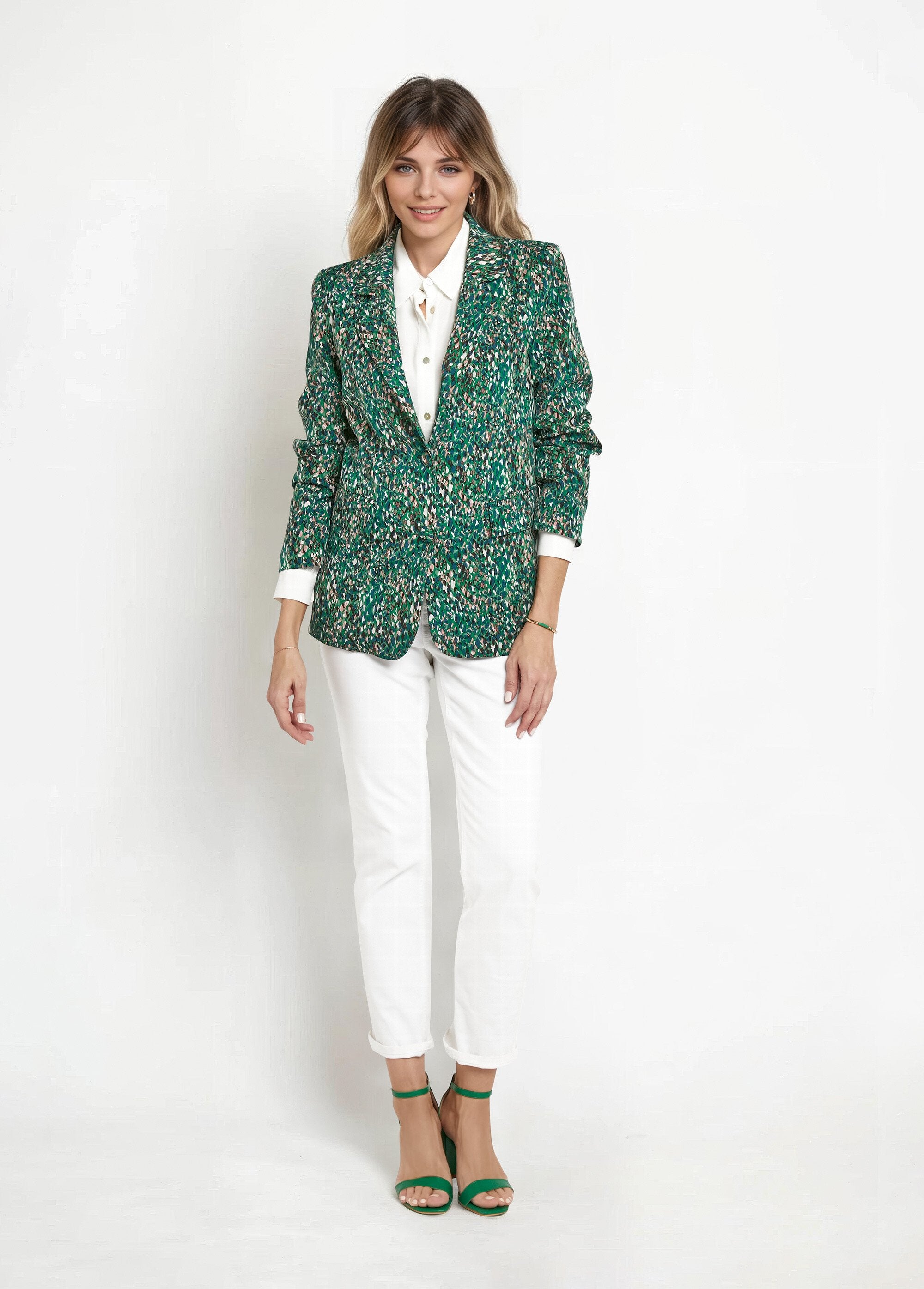 Chaqueta_con_estampado_artístico_y_cuello_sastre_Estampados_verdes_SF1_slim