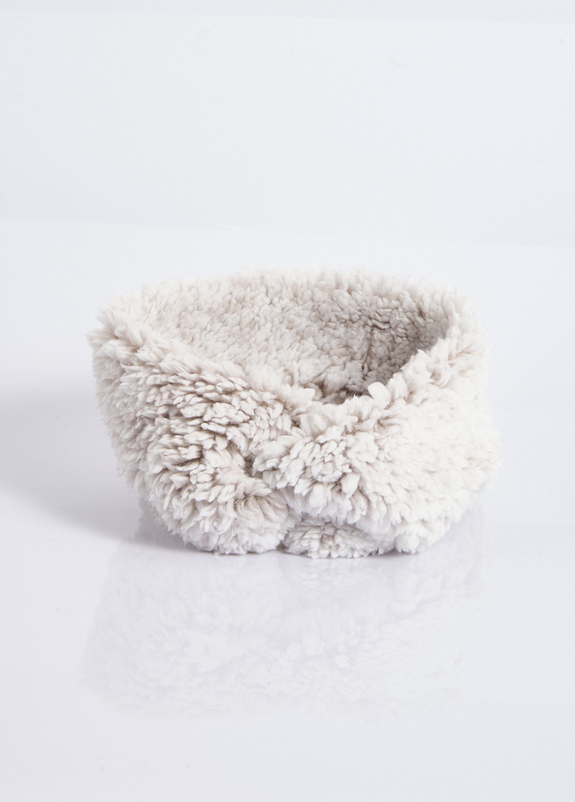 Diadema_cálida_de_polar_estilo_sherpa_Crudo_FA1_slim