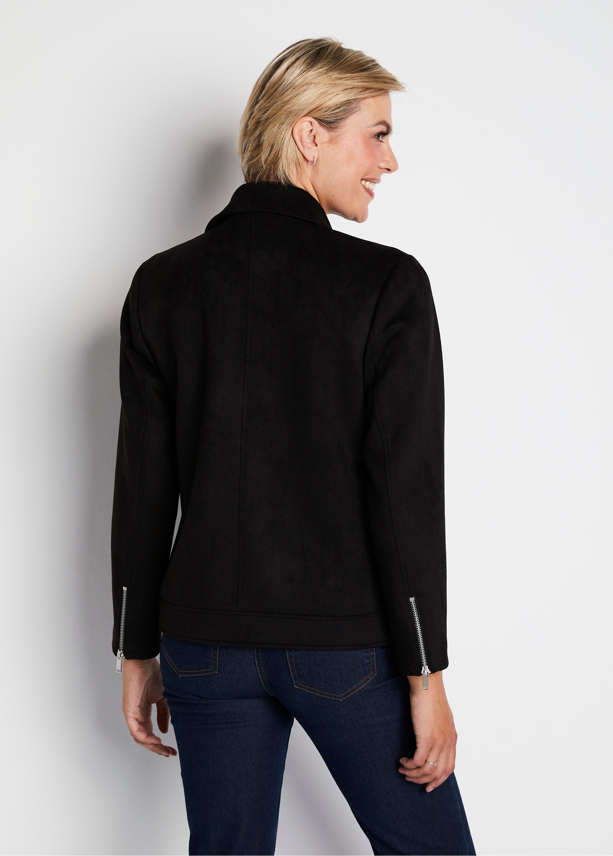 Chaqueta_corta_con_cremallera_en_tejido_de_ante_Negro_DO1_slim