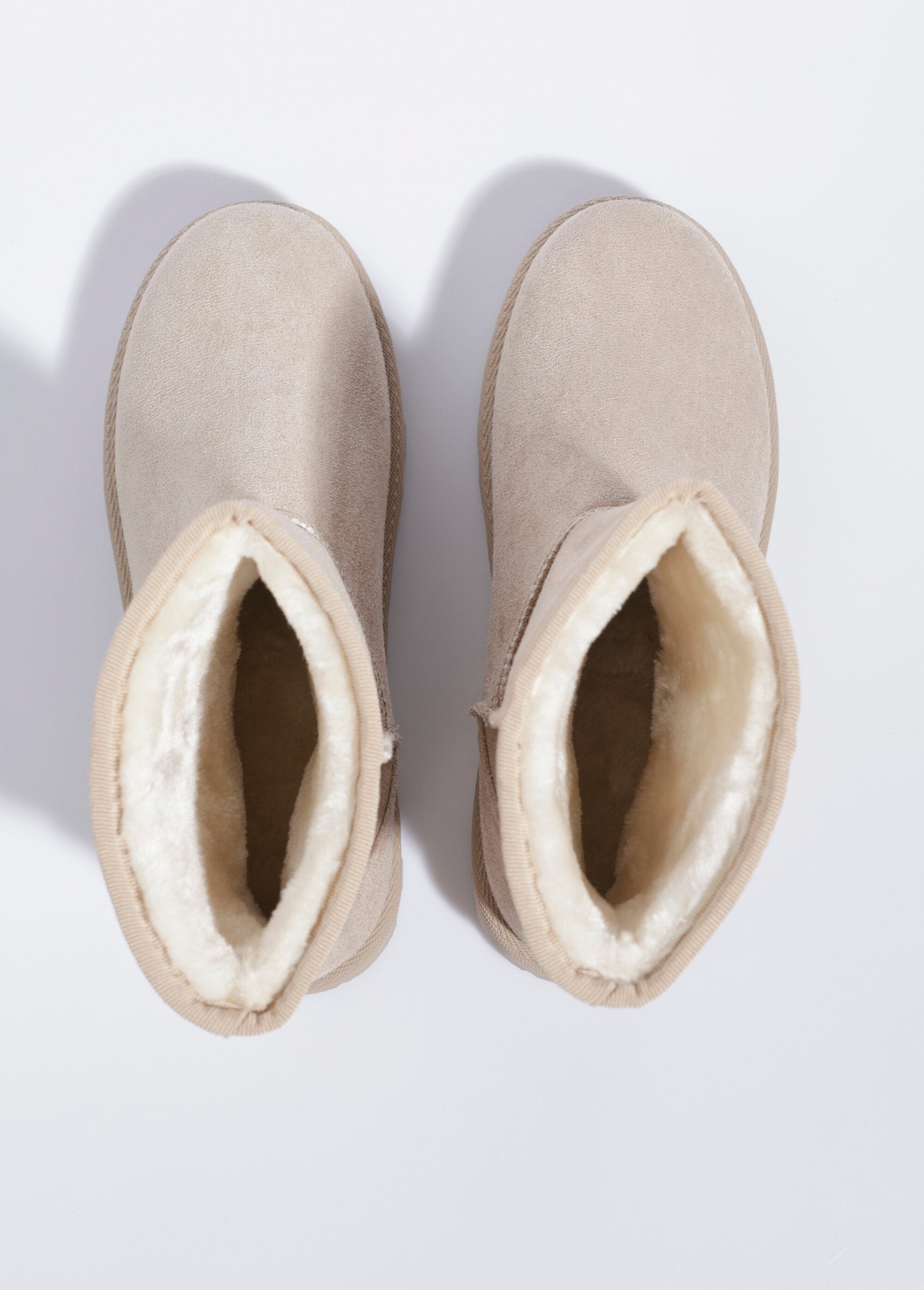 Botas_cálidas_forradas_de_piel_con_suela_de_cuña_Beige_OV1_slim