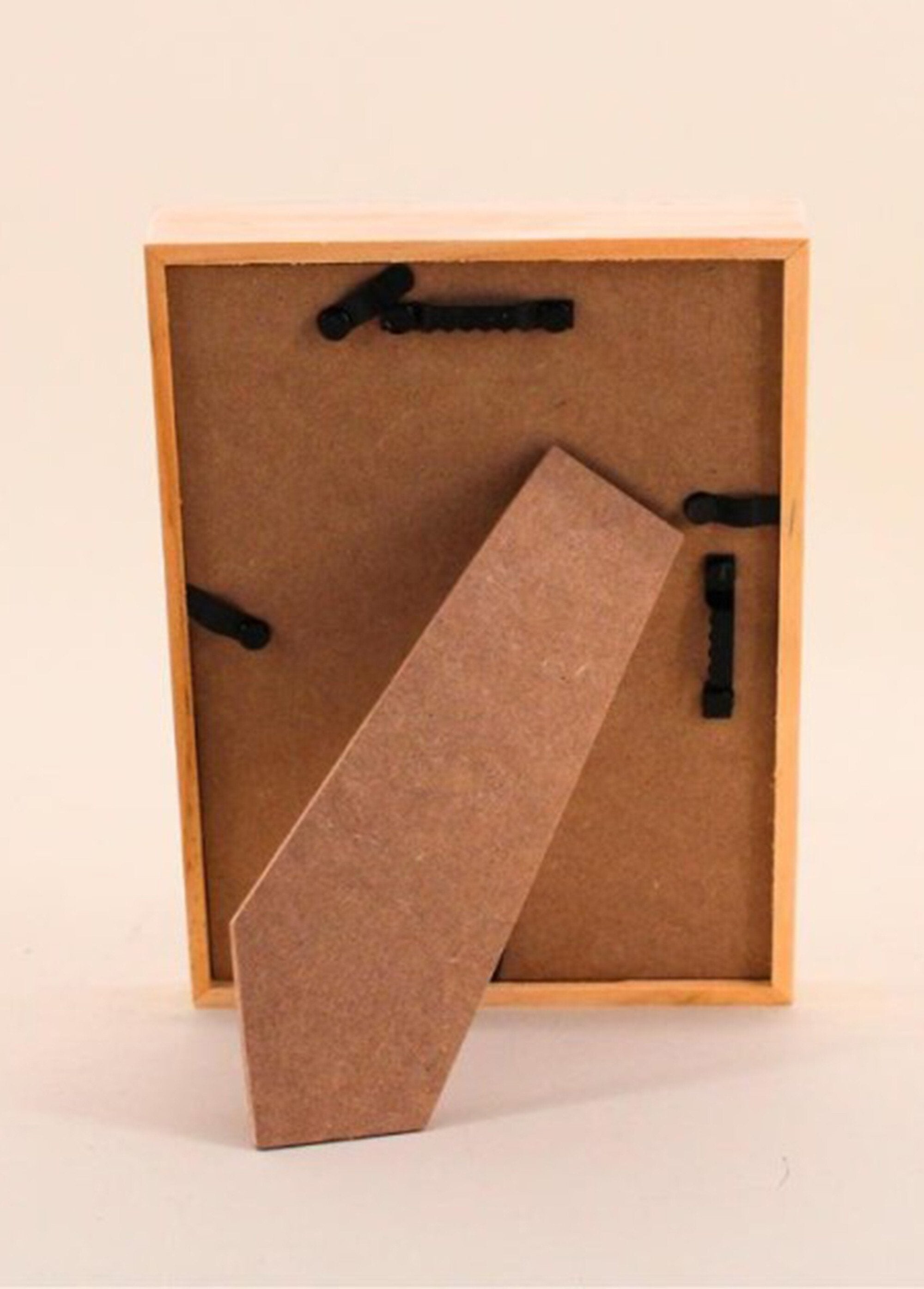 Marco_de_fotos_de_13x18cm_fabricado_en_madera_certificada_Natural_DO1_slim