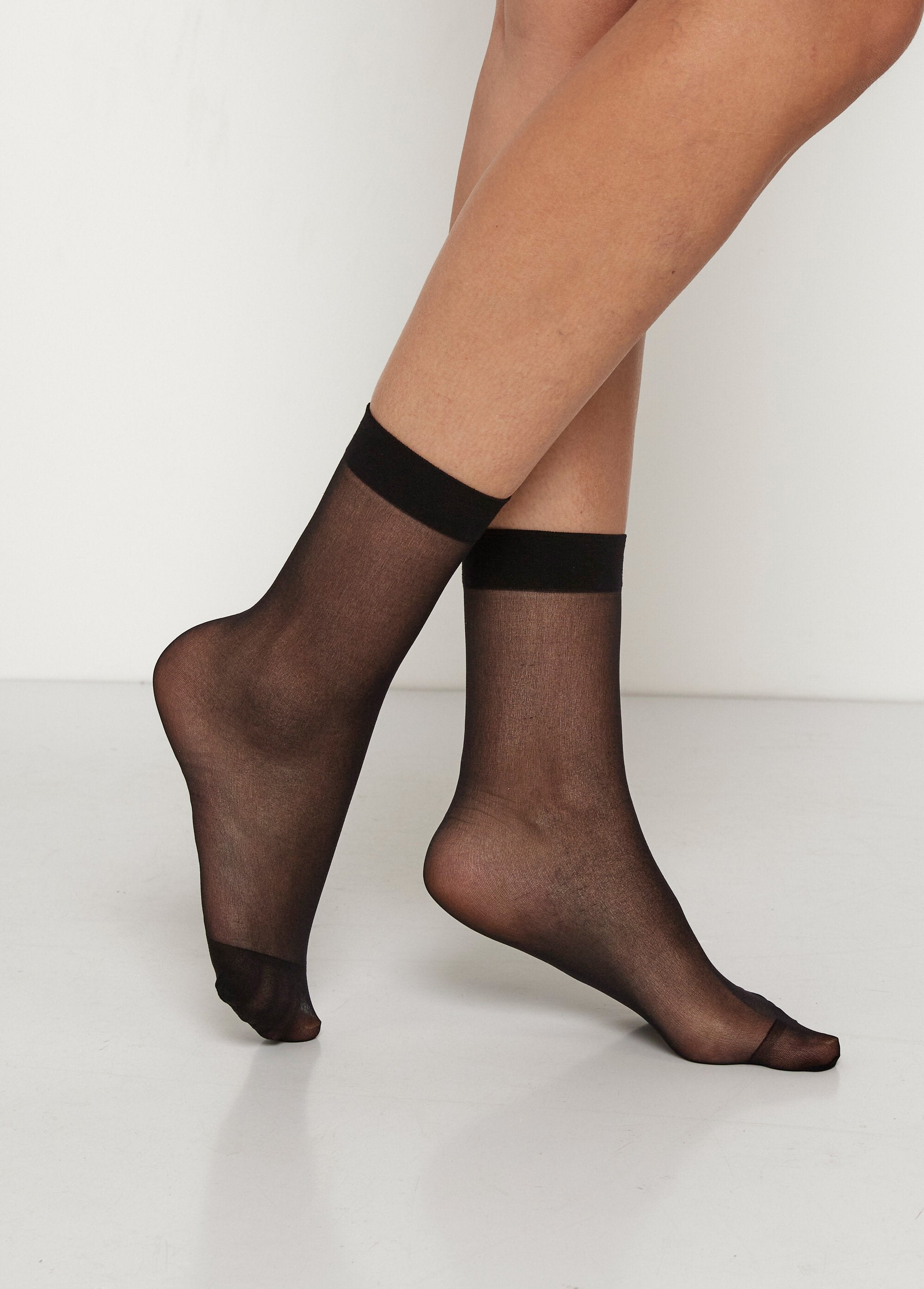 Calcetines_de_velo_de_espuma_Negro_DO1_slim