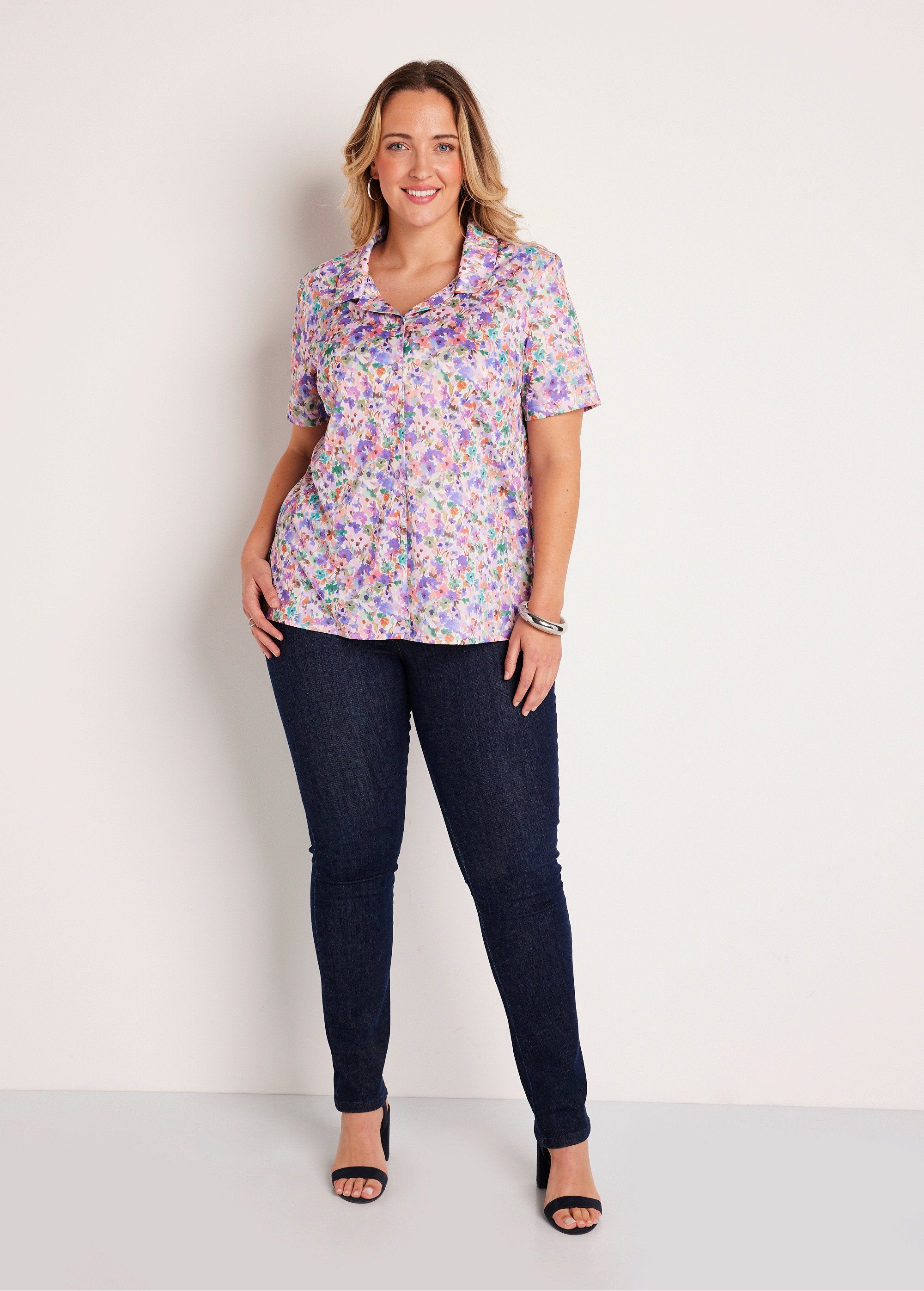 Blusa_larga_flores_morado_y_rosa_SF1_curvy