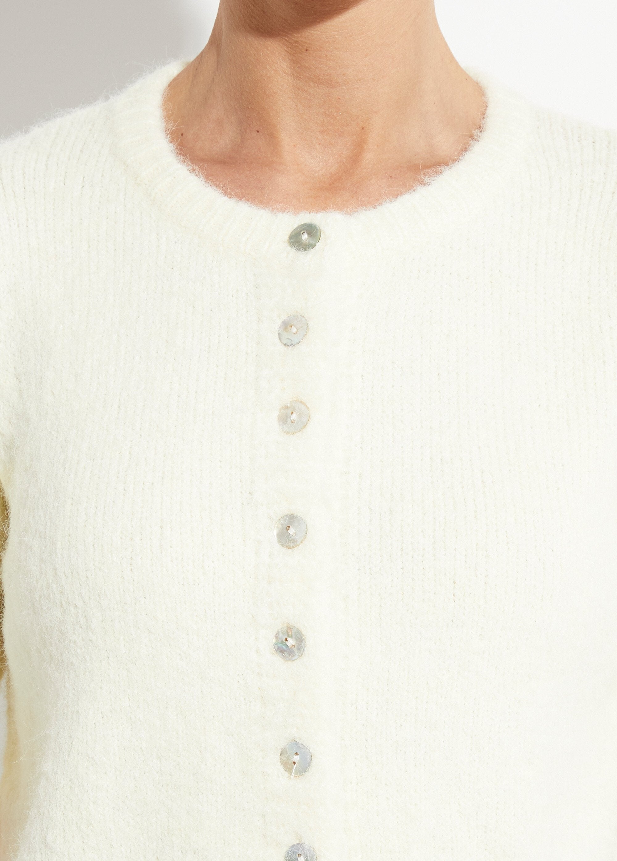 Cárdigan_de_manga_corta_con_lana_AMARILLO_DE1_slim