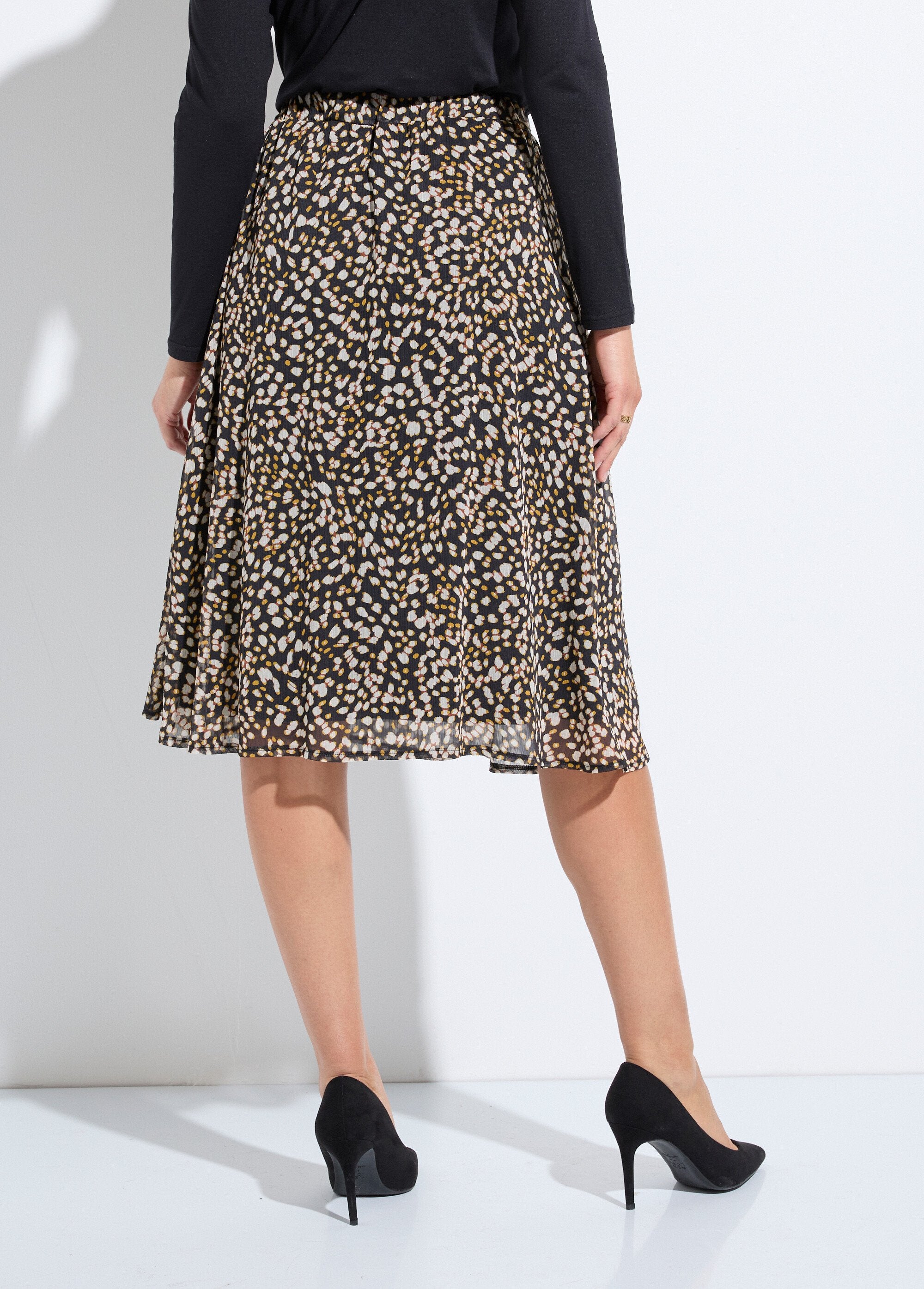 Falda_acampanada_de_largo_medio_en_voile_estampado_forrado_Negro_y_crudo_DO1_slim