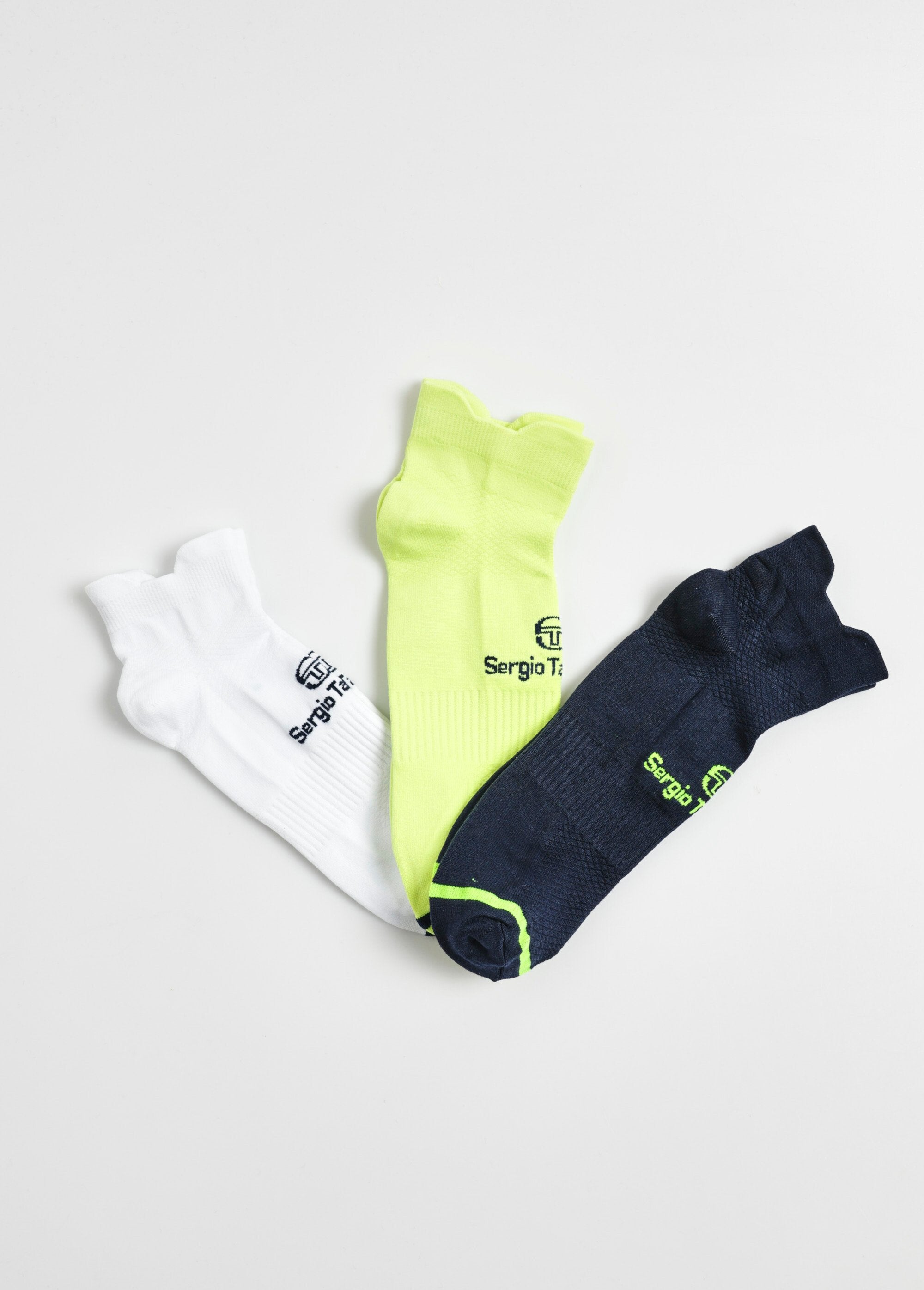 Paquete_de_3_calcetines_surtidos_de_colores_brillantes_Azul,_amarillo_y_blanco_FA1_slim