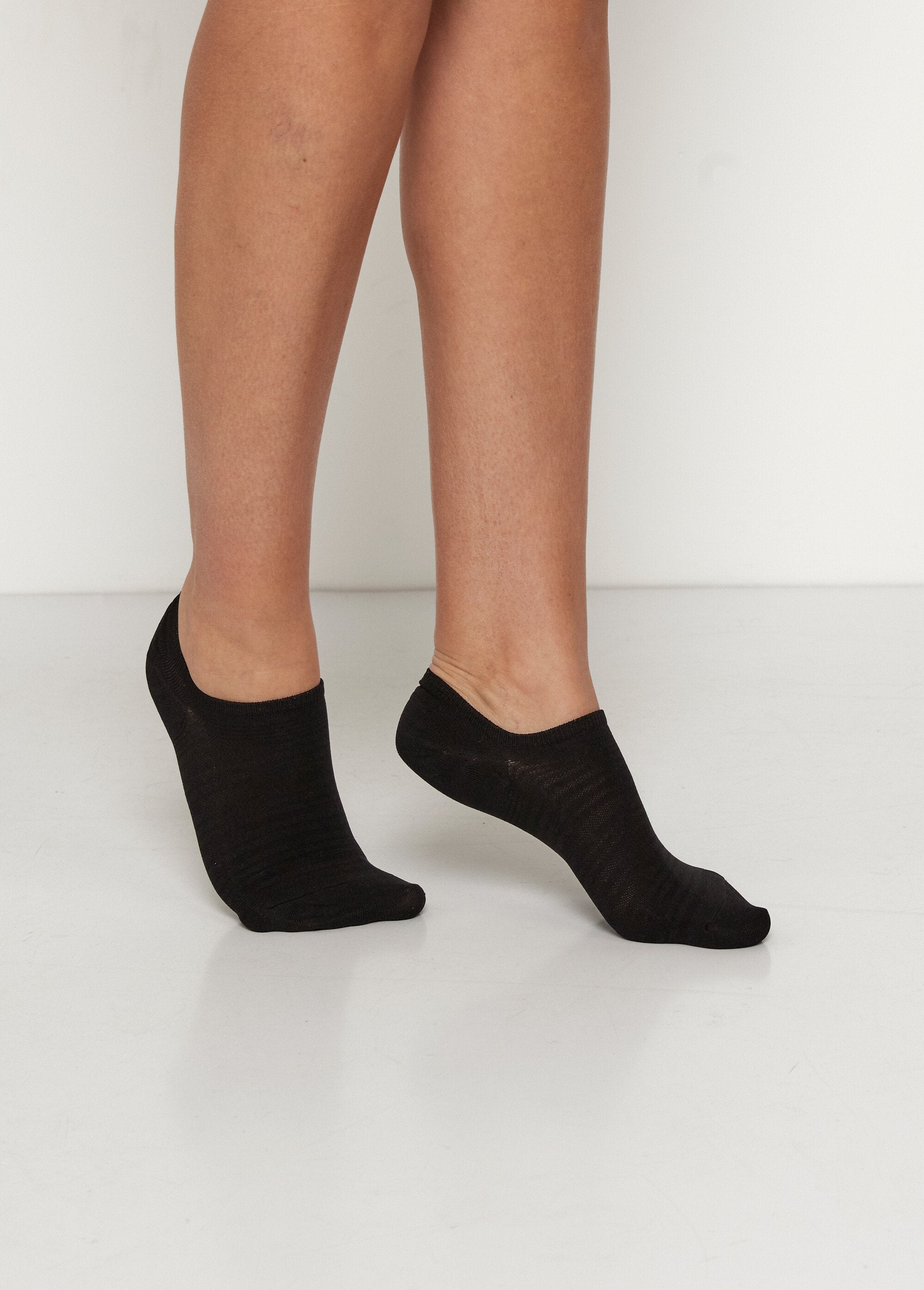 Lot_de_3_Socquettes_invisibles_microfibre,_foncé_Assortis_blanc__DE1_slim