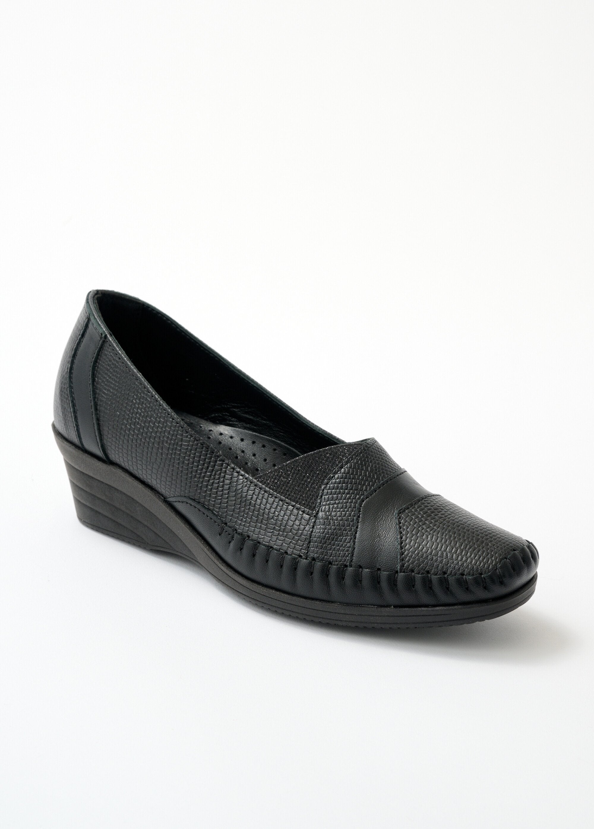 Mocasines_bimaterial_piel_ancho_confort_Negro_FA1_slim