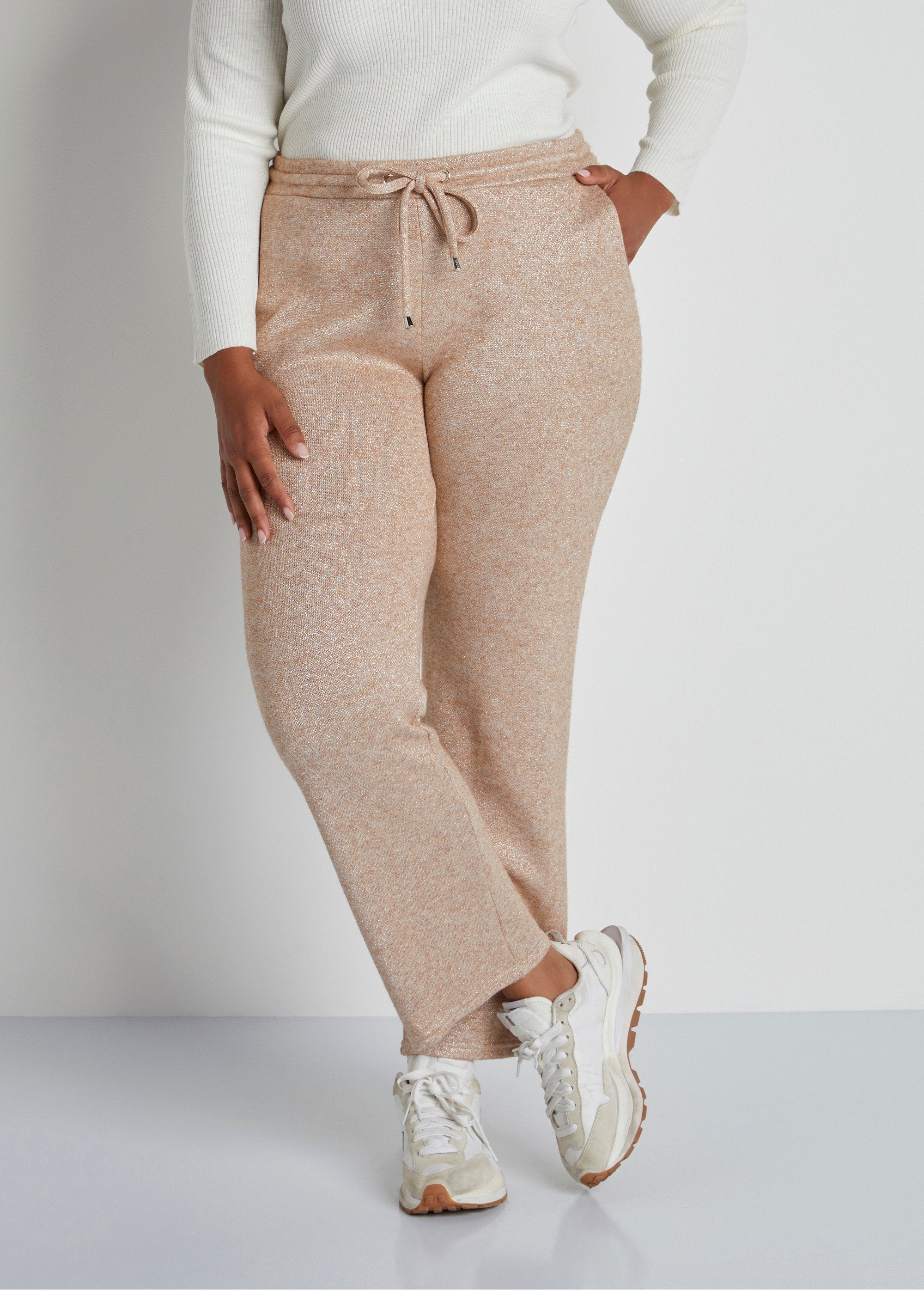 Pantalón_jogging_punto_brillo_Beige_iridiscente_FA1_curvy