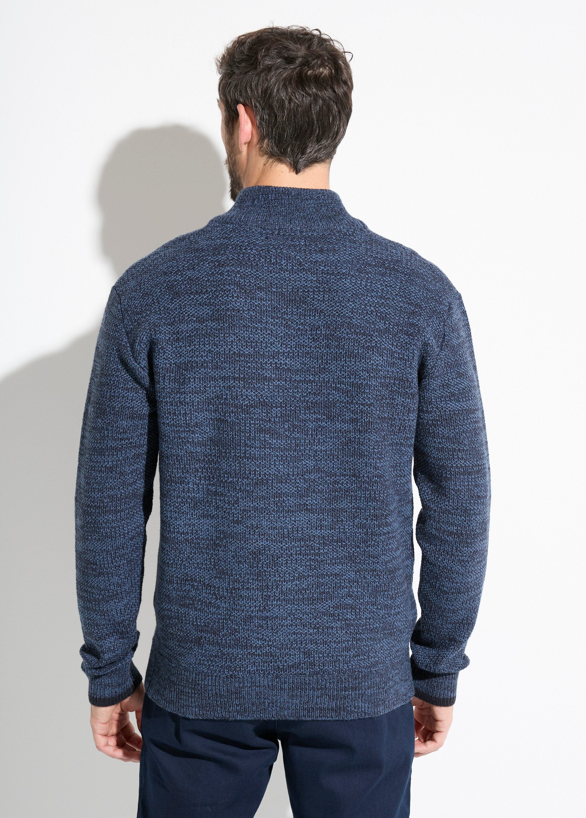 Suéter_de_cuello_alto_con_cremallera_en_punto_de_lana_jaspeada_Azul_DO1_slim