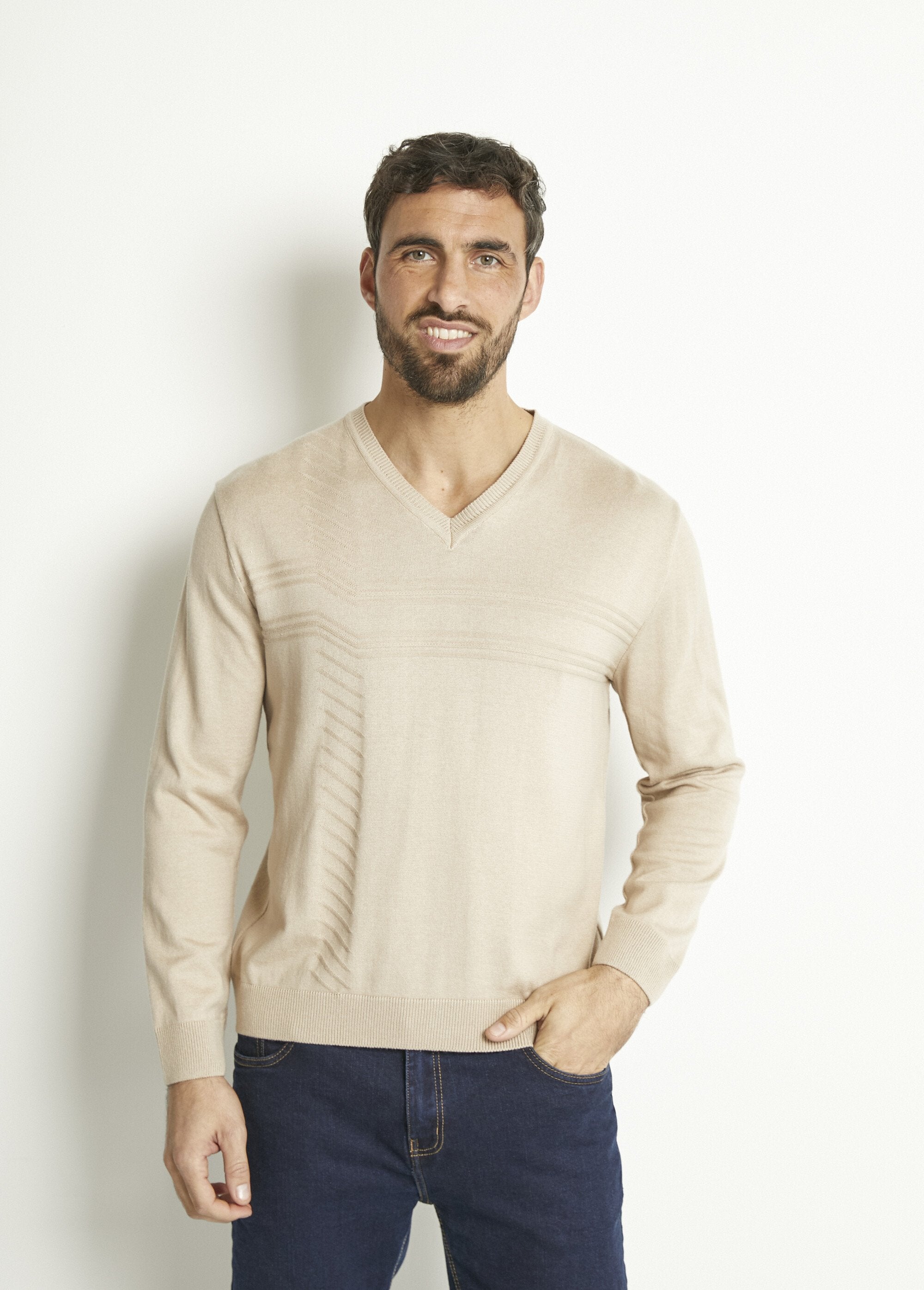 Jersey_de_algodón_de_manga_larga_con_cuello_de_pico_Beige_FA1_slim