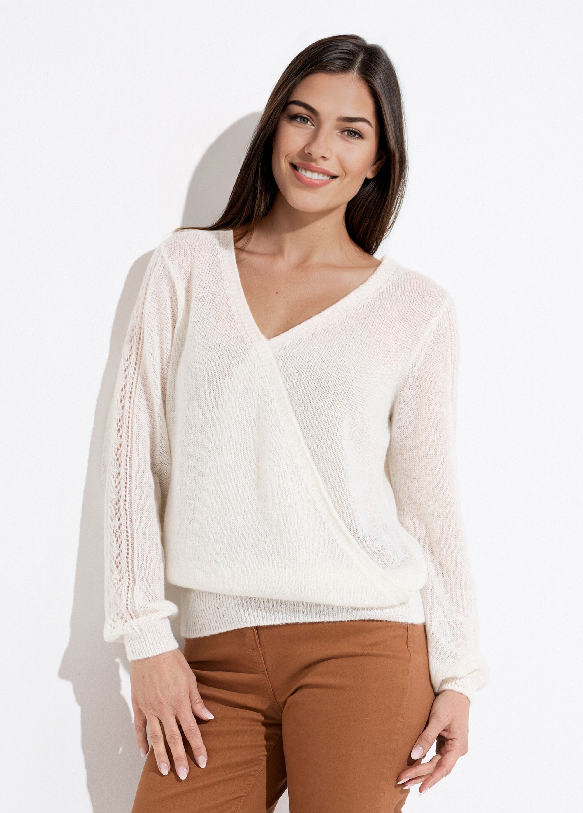 Pull_doux_cache-coeur_avec_alpaga_et_mohair_Ecru_FA1_slim