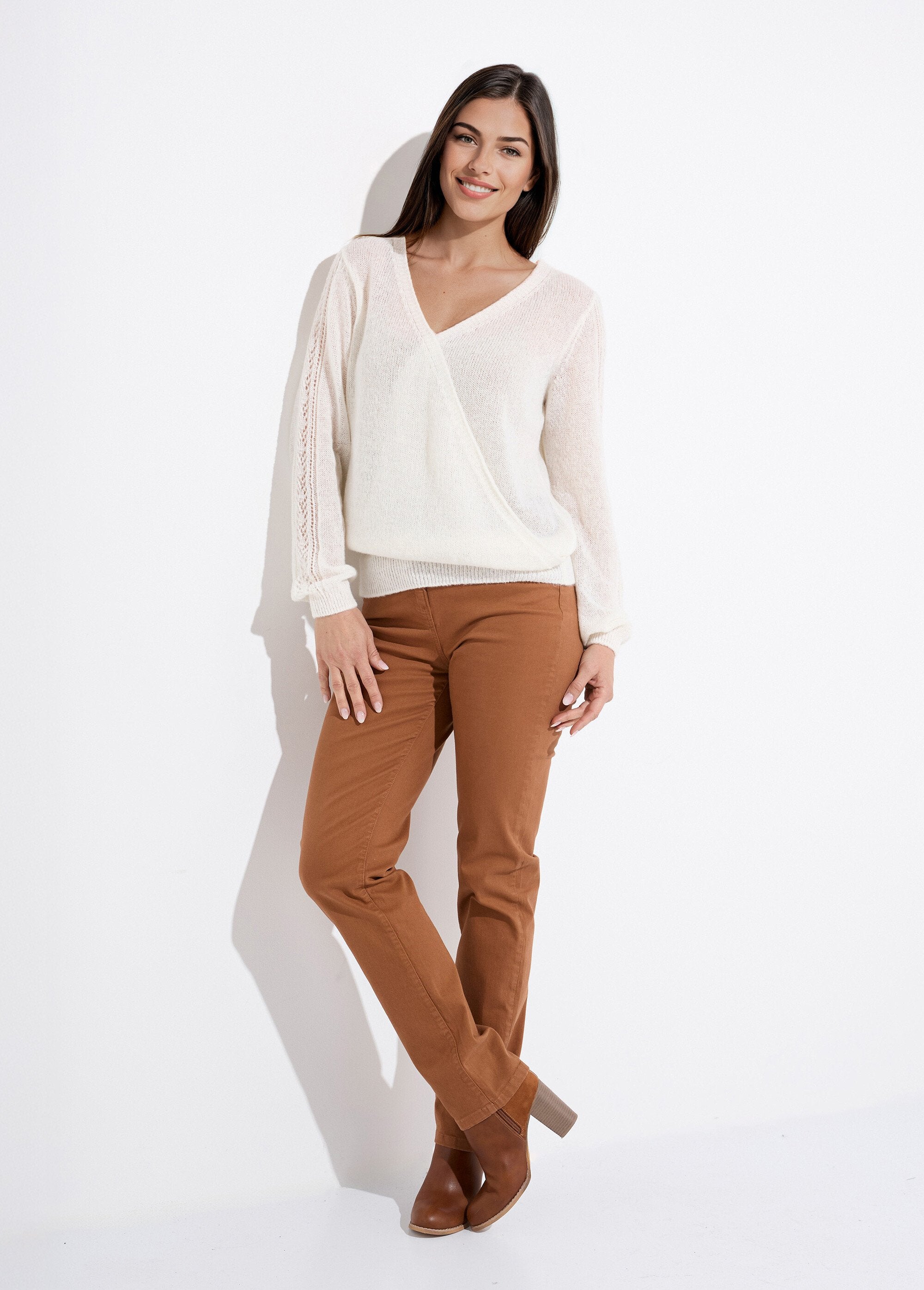 Pull_doux_cache-coeur_avec_alpaga_et_mohair_Ecru_SF1_slim