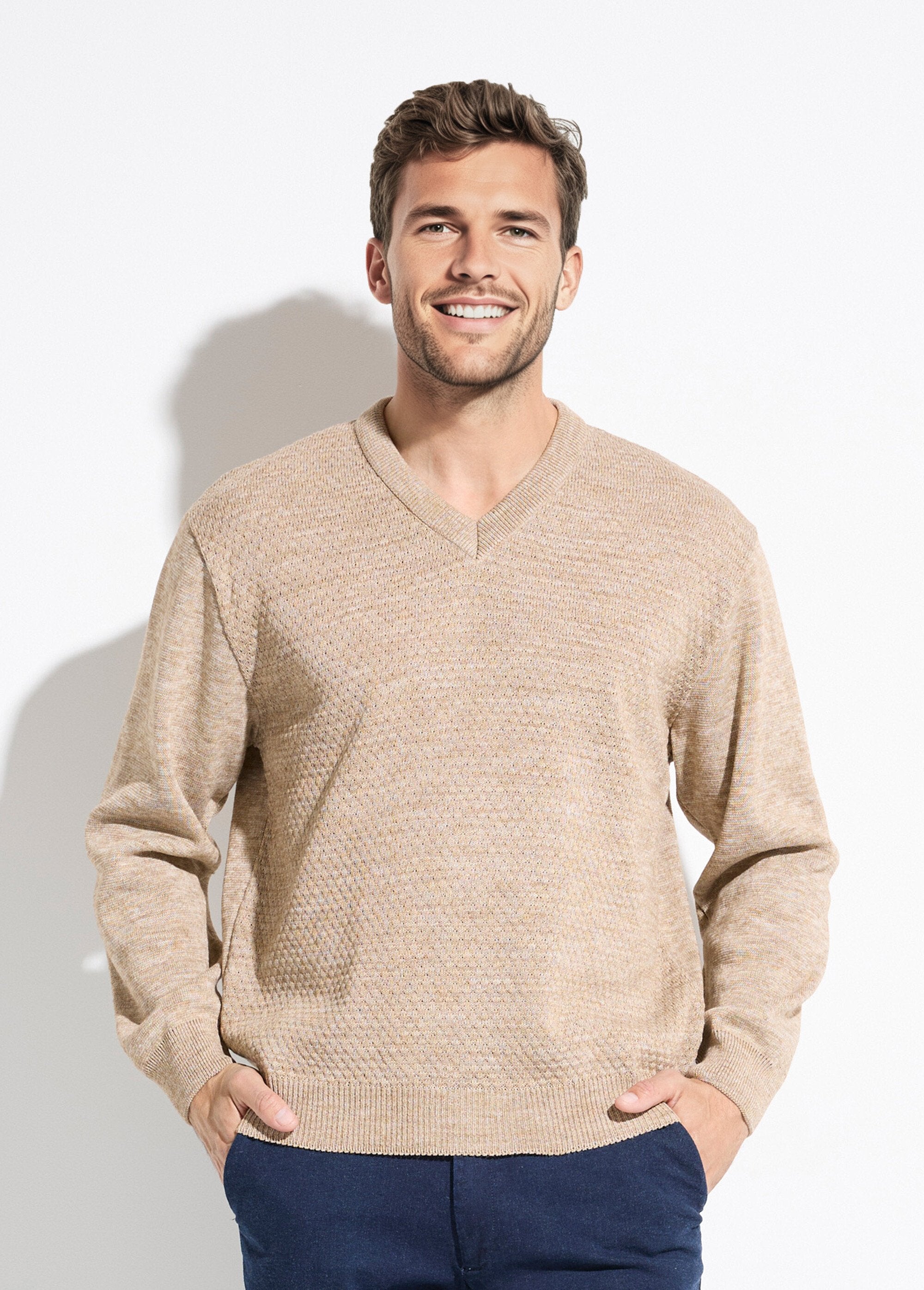 Suéter_de_lana_de_punto_elegante_con_cuello_en_V_y_mangas_largas._Beige_FA1_slim