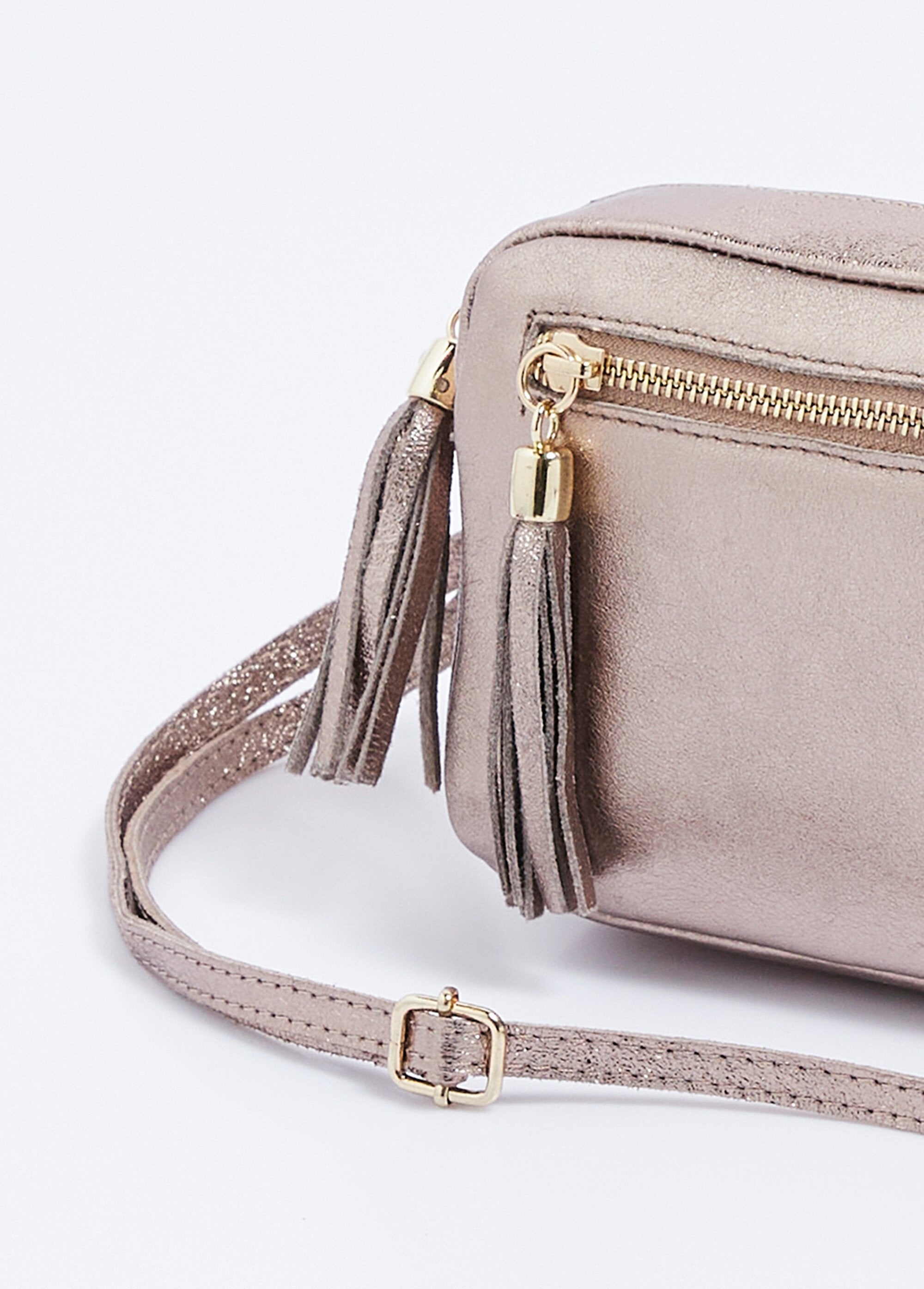 Sac_bandoulière_rectangulaire_zippé_cuir_grainé_Mordore_DE1_slim