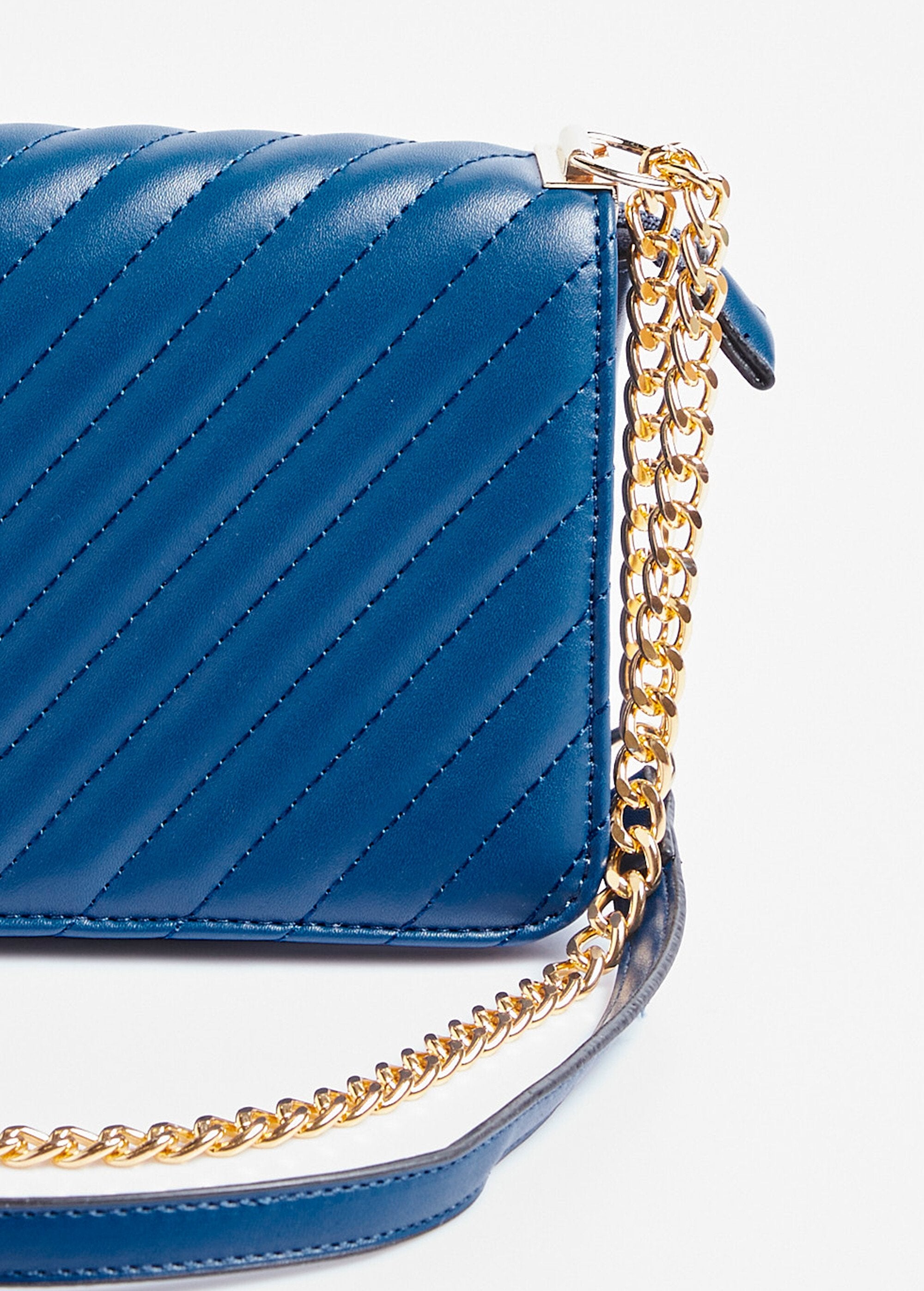 Bolso_de_mano_acolchado_con_costuras_de_chevron_Azul_DE2_slim