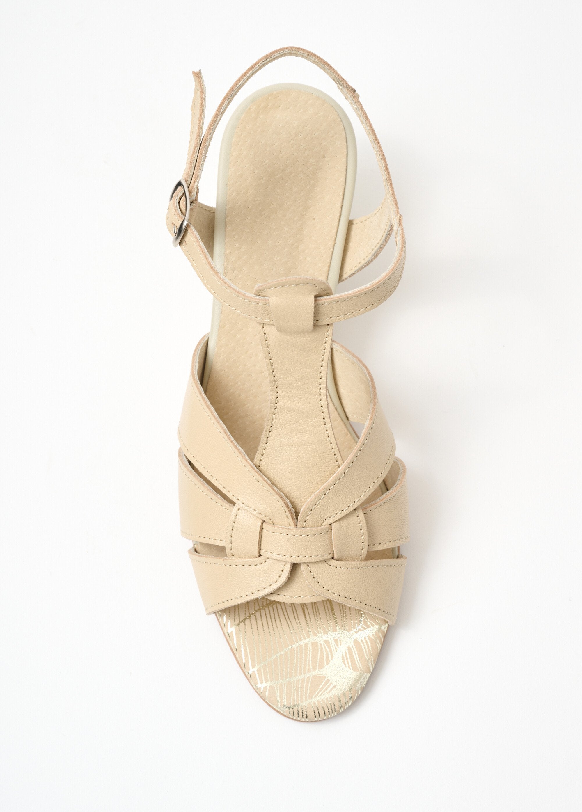 Sandalias_cuña_de_piel_con_puntera_abierta_Beige_OV1_slim