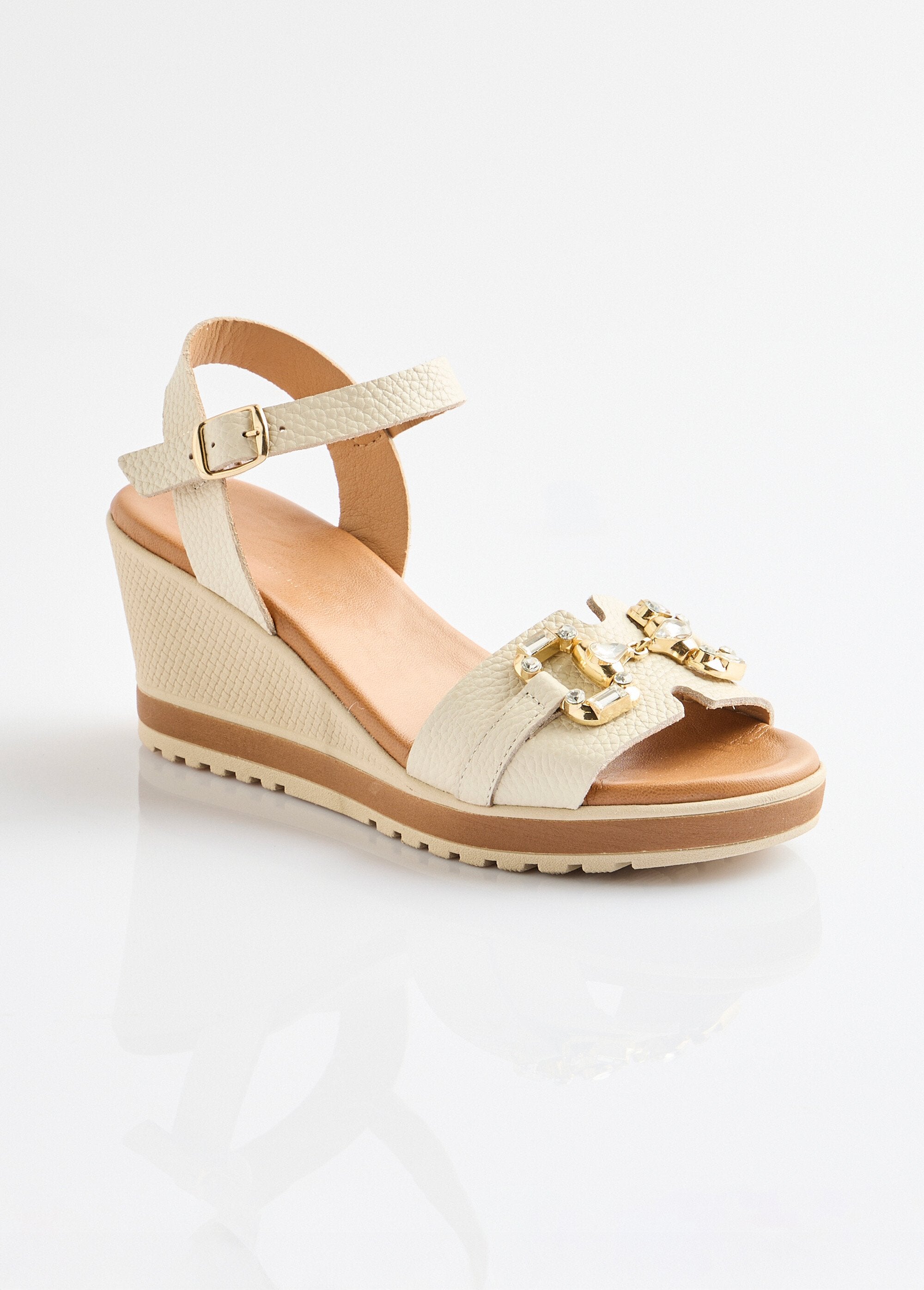 Sandalias_de_cuña_anchas_de_piel_elegantes_y_cómodas_Beige_FA1_slim