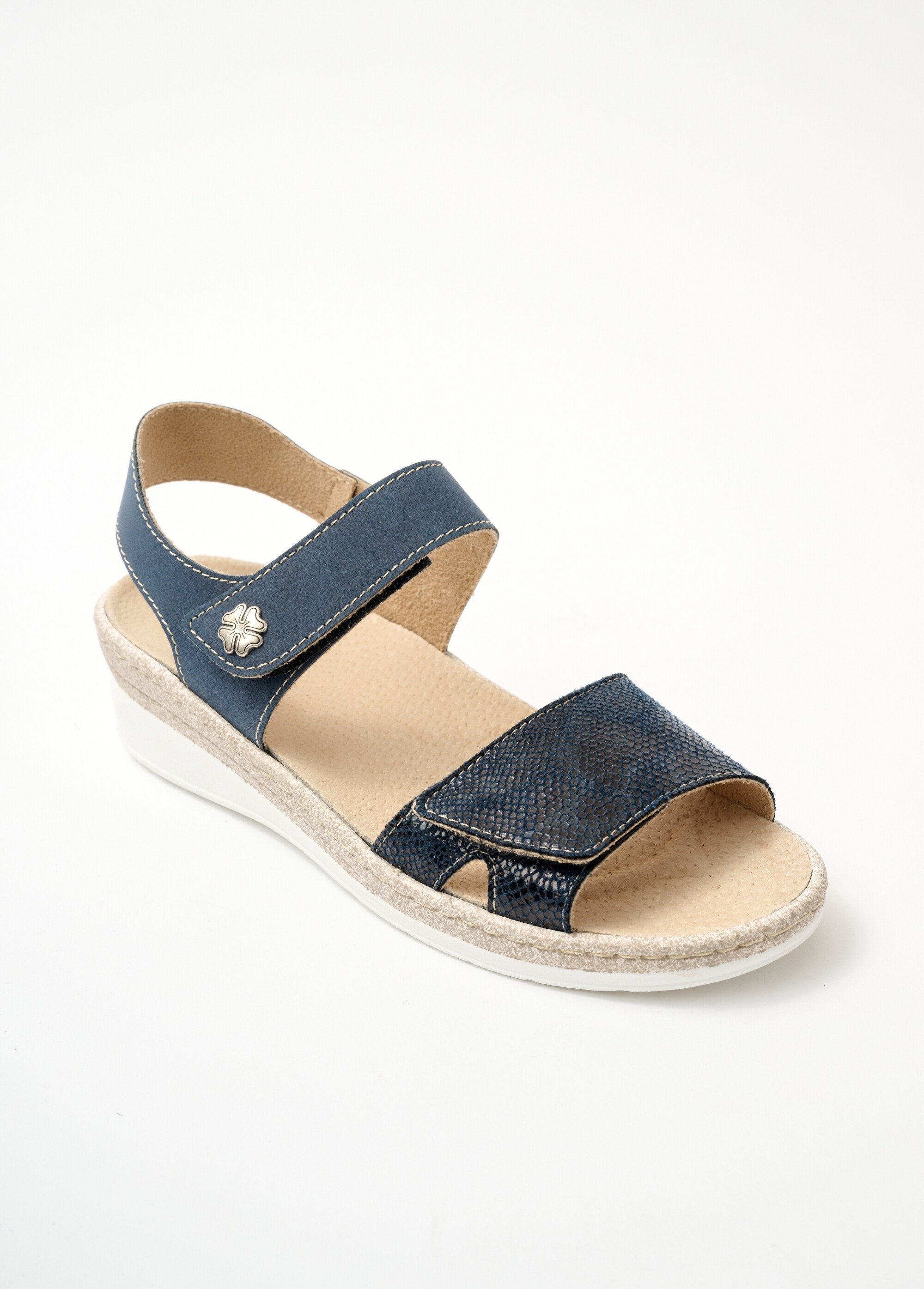 Sandalias_cómodas_con_velcro_ancho_Marina_FA1_slim