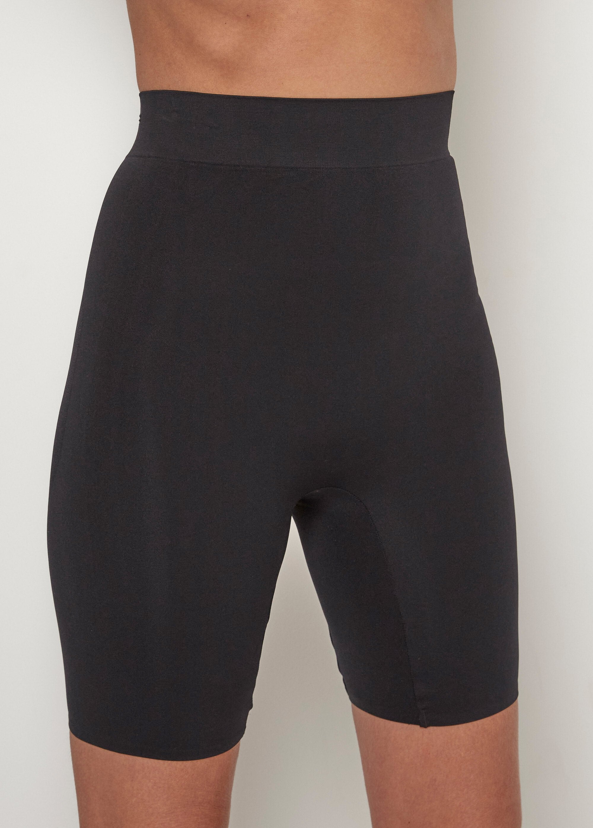 Pantalones_cortos_moldeadores_sin_costuras_Negro_FA1_slim