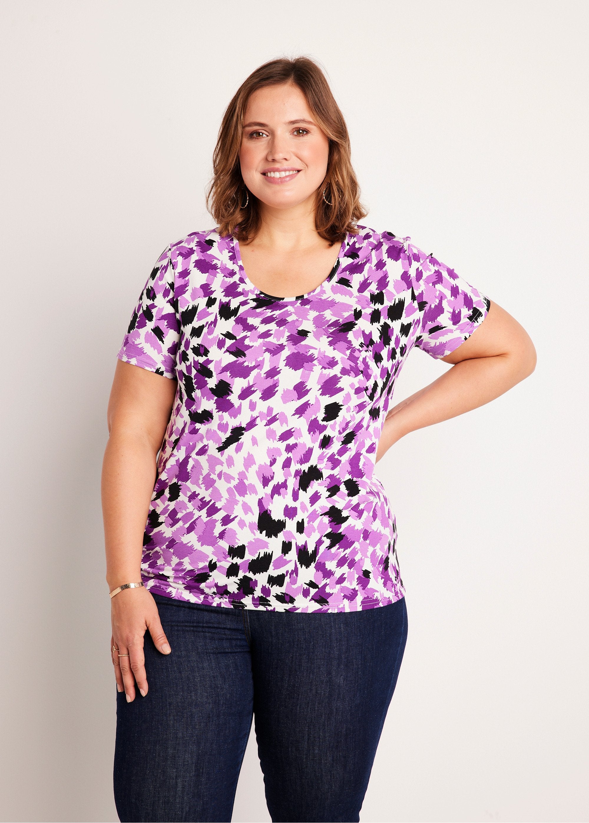 Camiseta_cropped_estampada_manga_corta_Parma_FA1_curvy