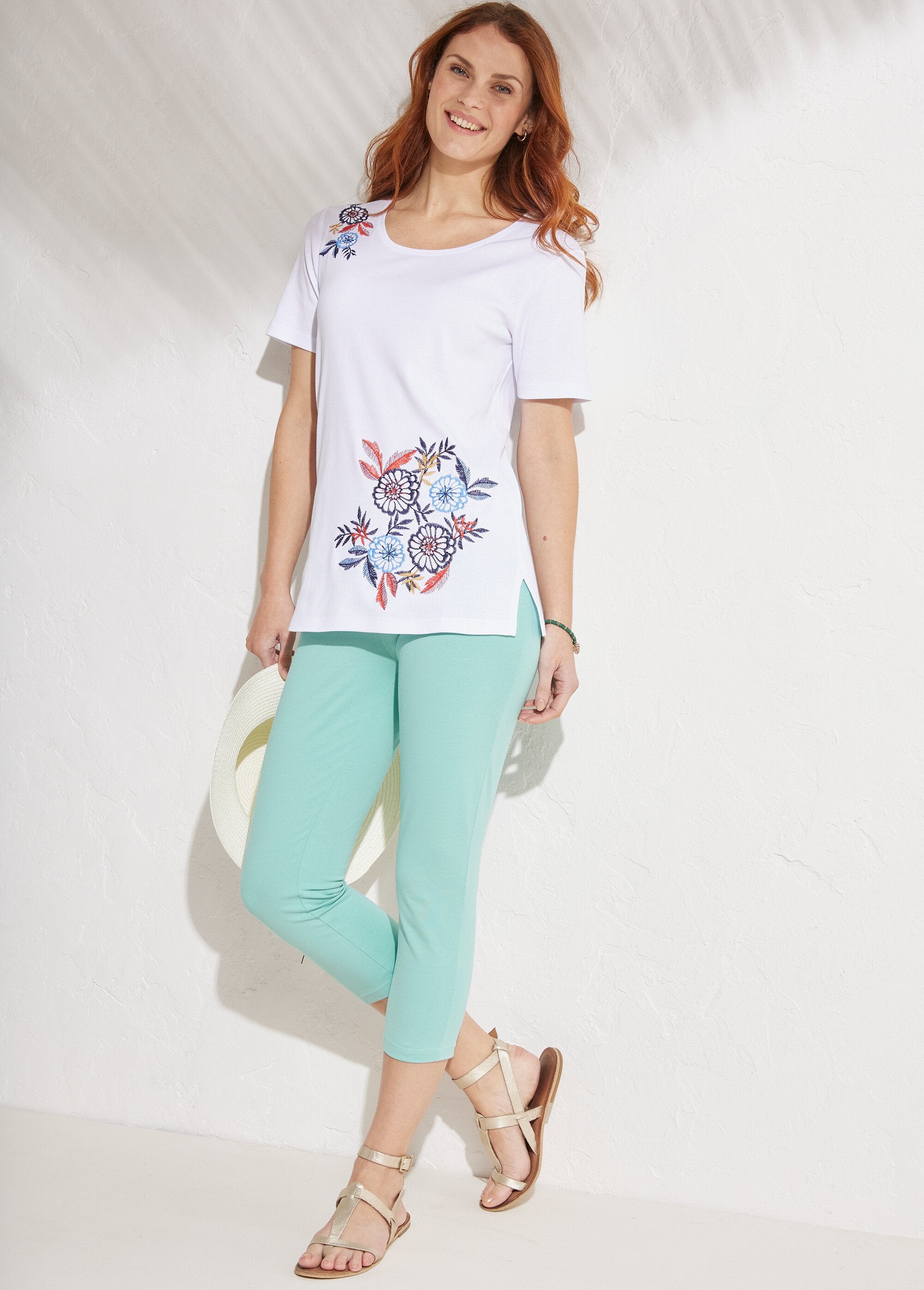 Camiseta_de_manga_corta_bordada_o_estampada_Blanco_puro_SF1_slim