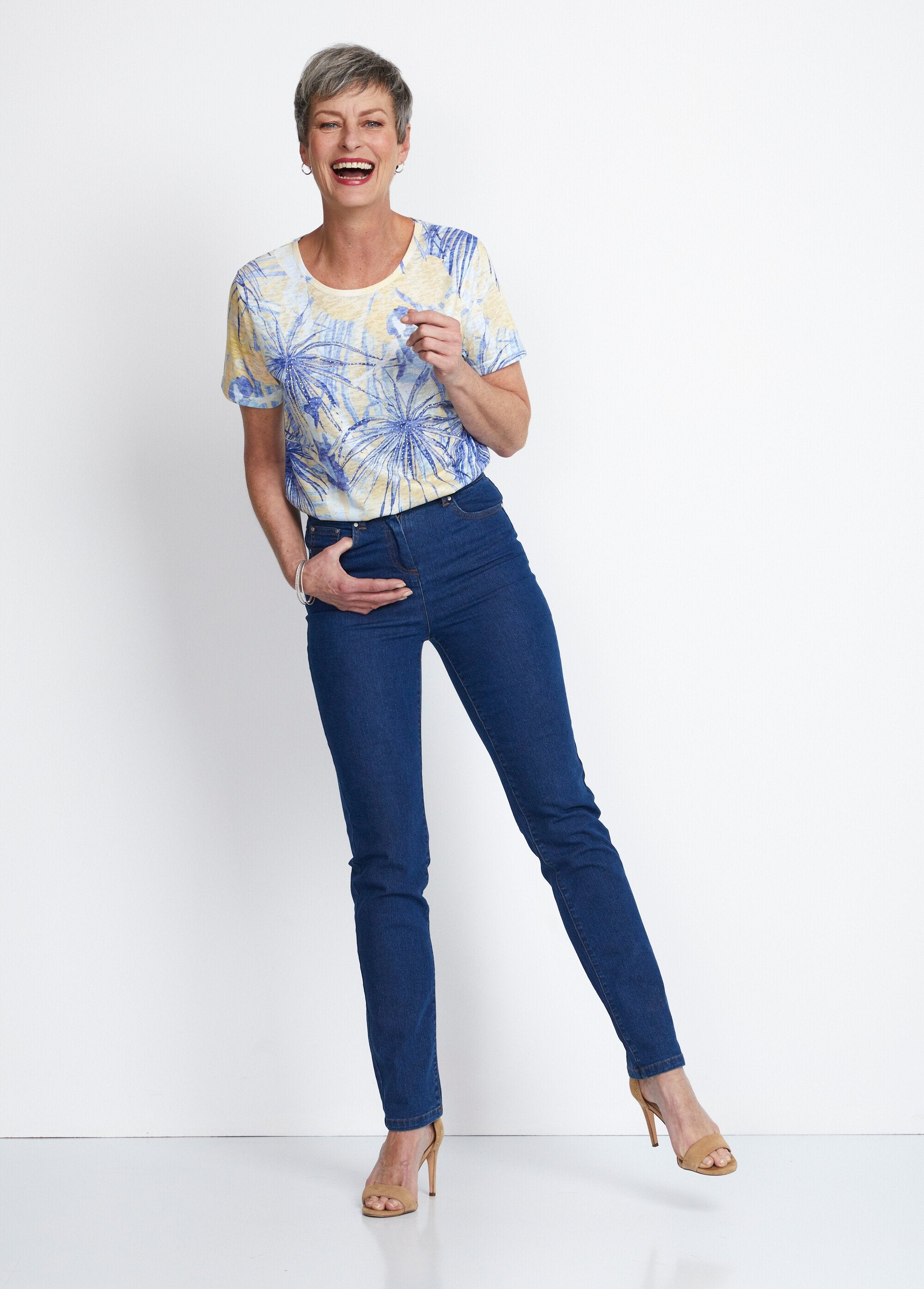 Camiseta_corta_estampada_y_strass_Amarillo_y_azul_SF1_slim