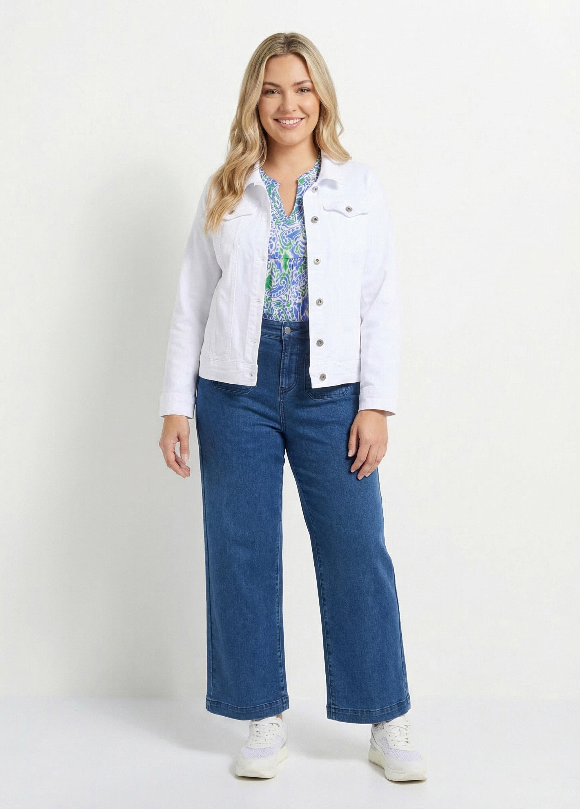 Chaqueta_vaquera_recta_con_botones_Blanco,_Blanca_SF1_curvy