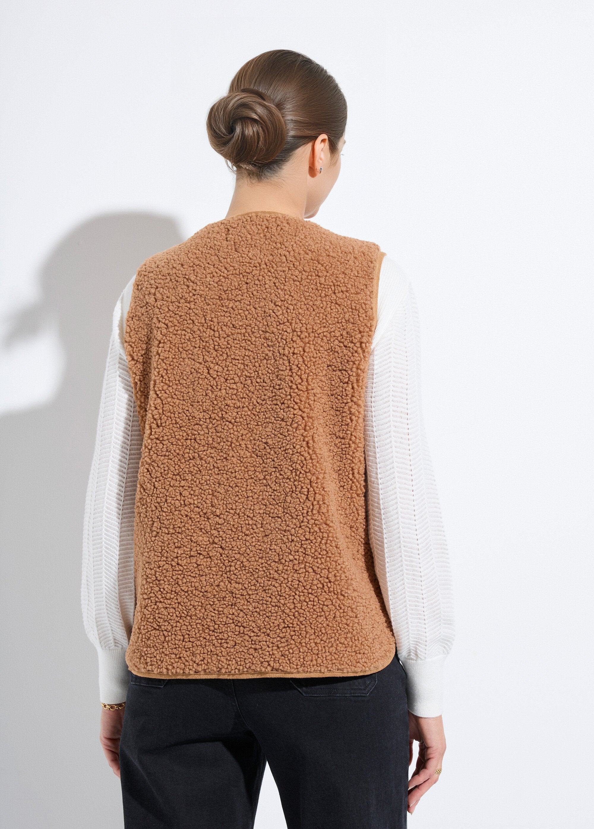Chaqueta_sin_mangas_de_sherpa_con_interior_aterciopelado._Caramelo_DO1_slim